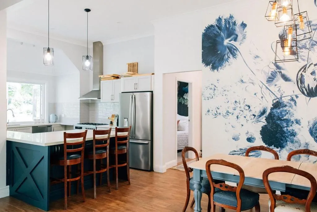 Kitchen or kitchenette in Chanticleer Gardens Barn cottage with a Pool