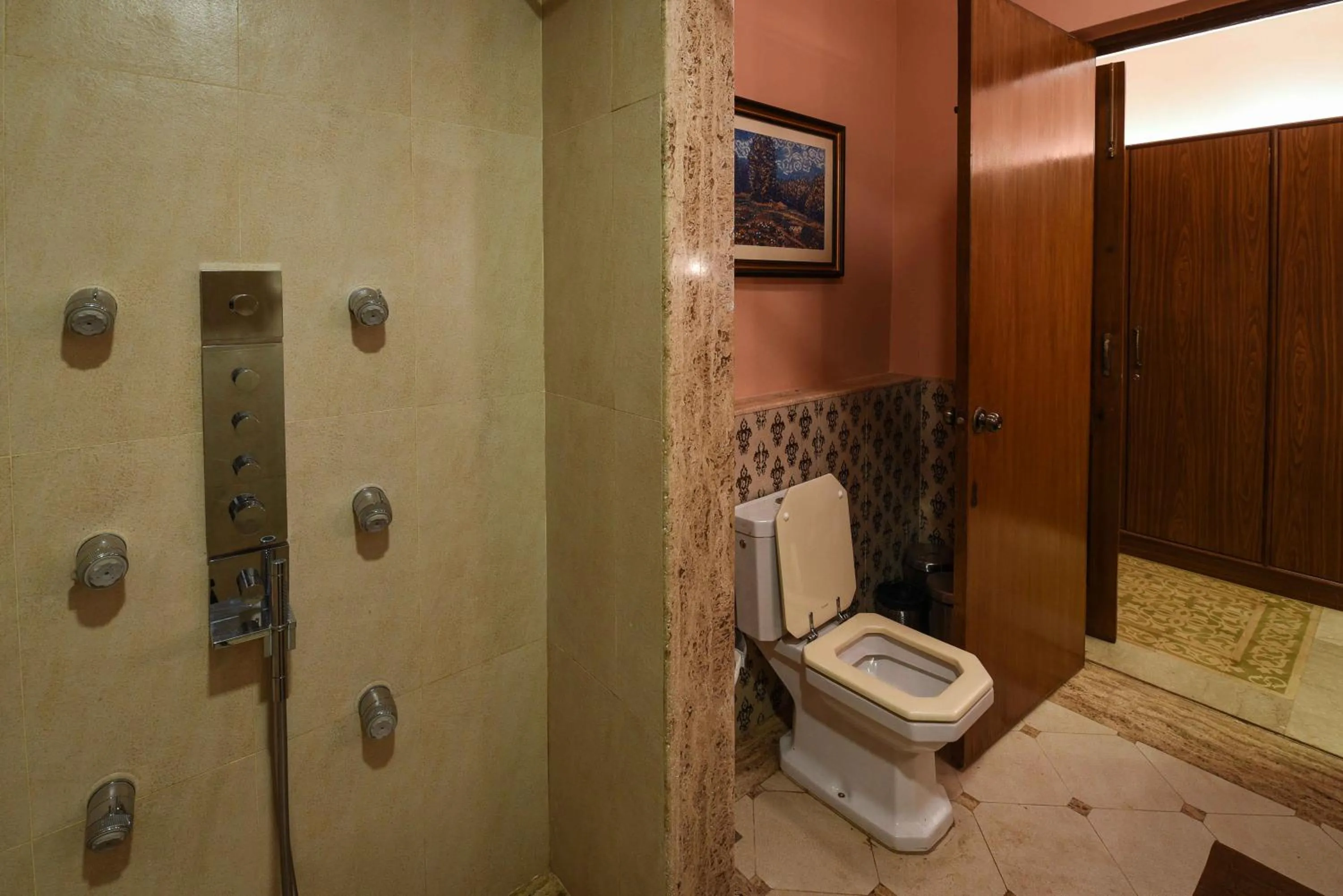 Surya Kiran Heritage Hotel