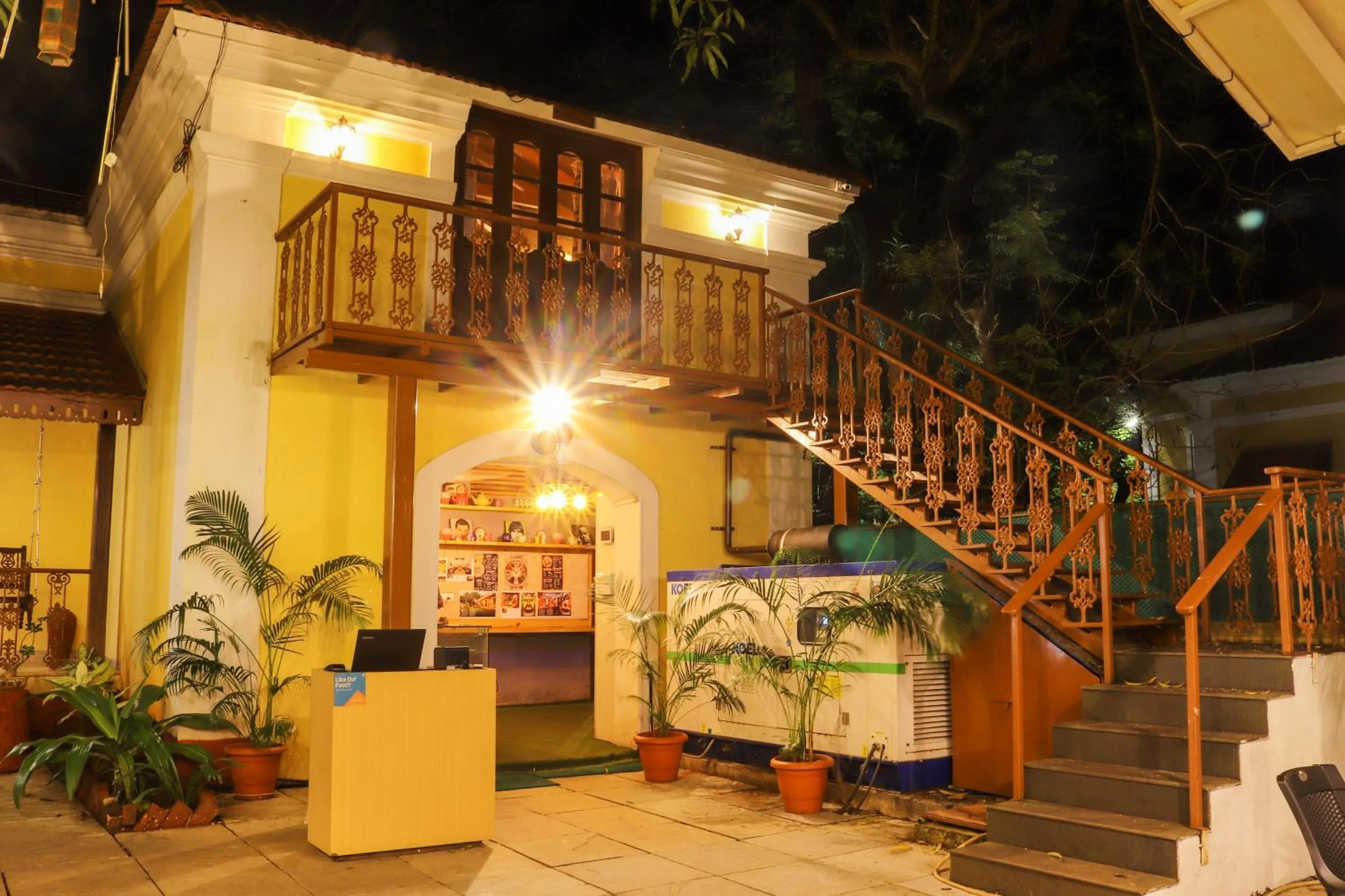 Restaurant/places to eat in Surya Kiran Heritage Hotel
