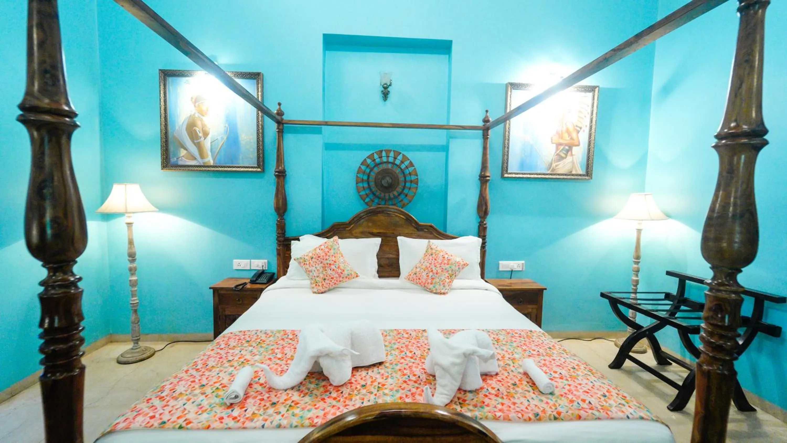 Bed in Surya Kiran Heritage Hotel