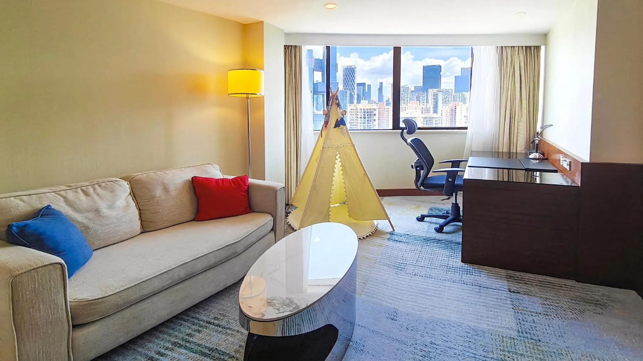 Photo of the whole room in Holiday Inn Shenzhen Donghua by IHG