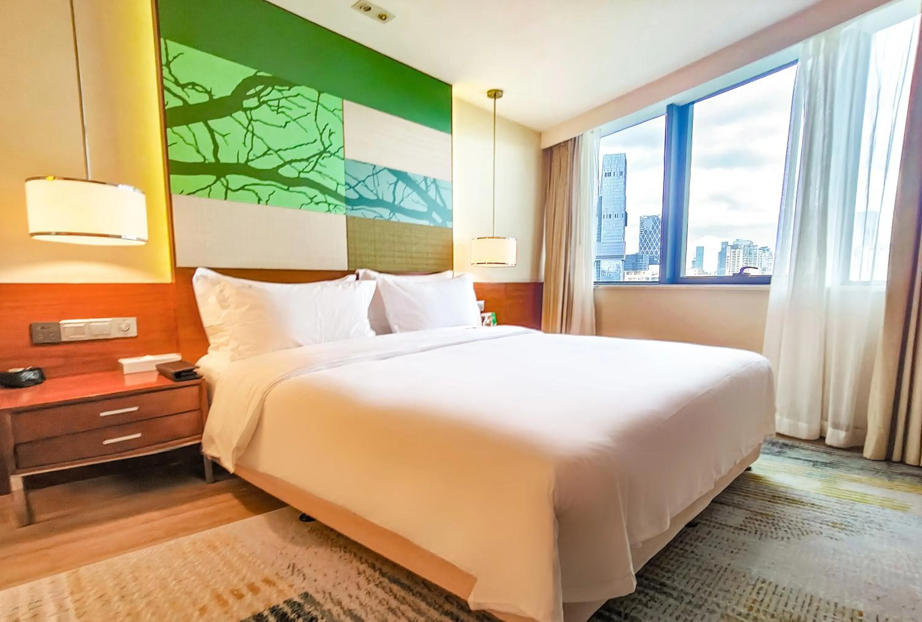 Bed in Holiday Inn Shenzhen Donghua by IHG