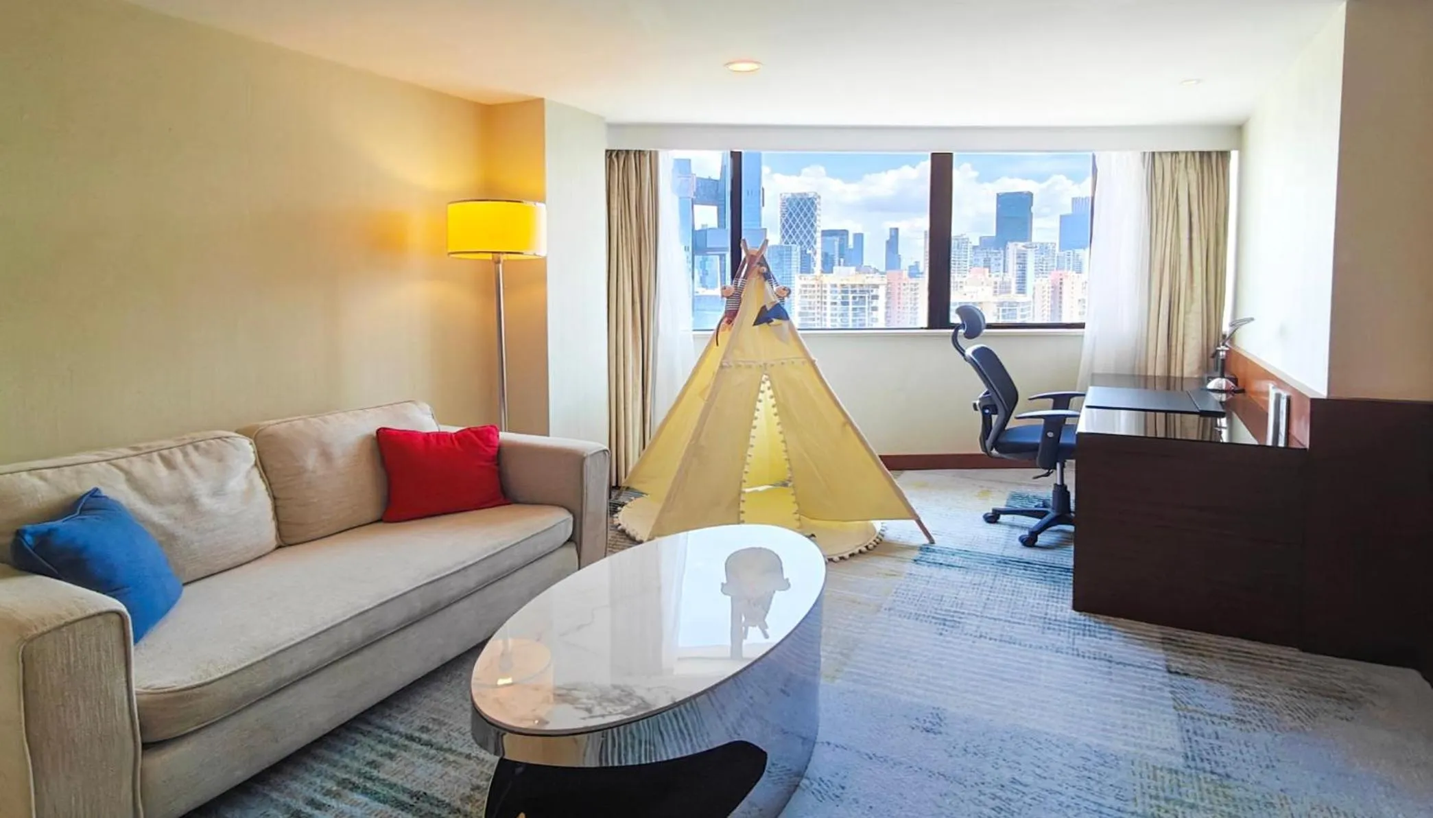 Photo of the whole room in Holiday Inn Shenzhen Donghua by IHG