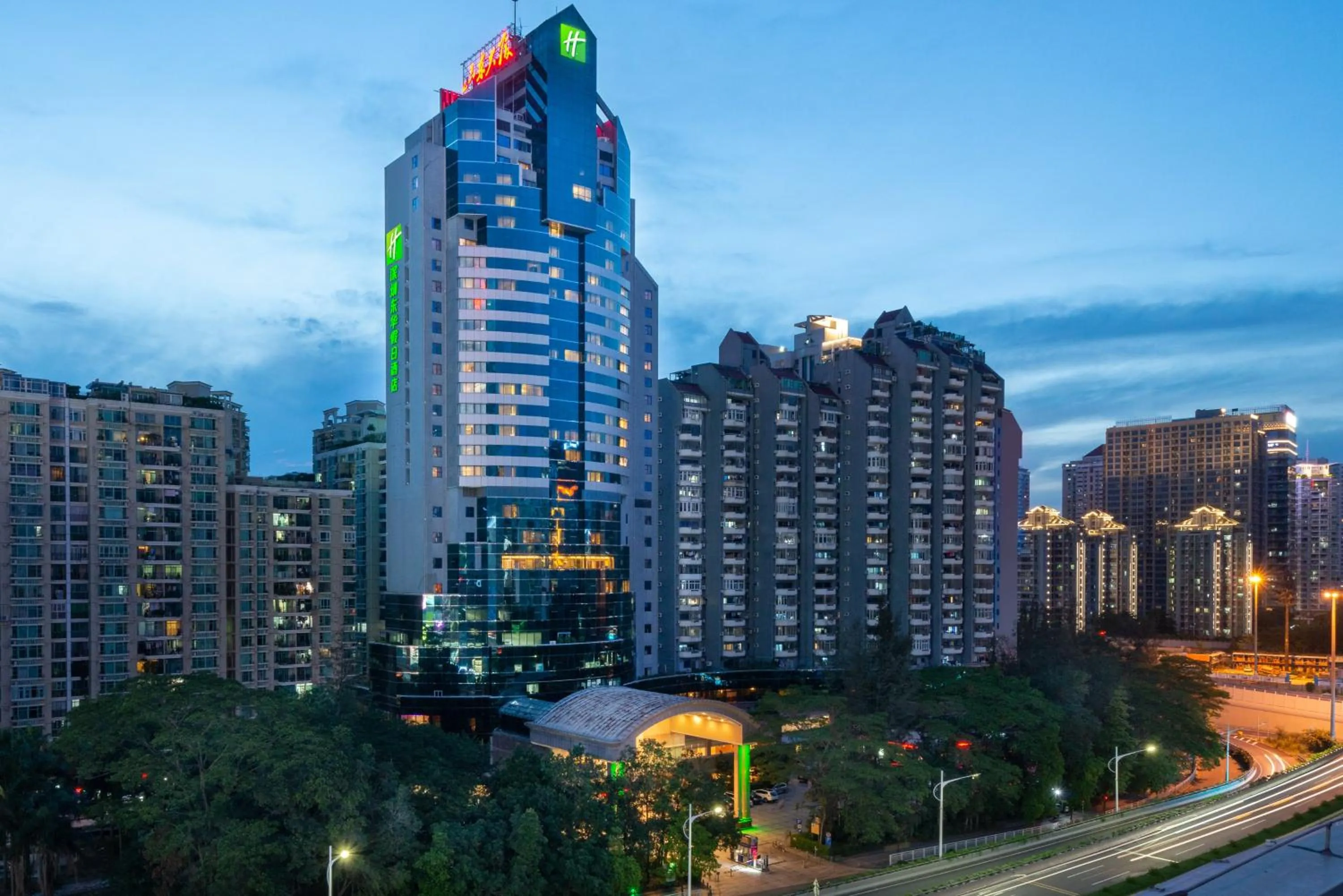 Property building in Holiday Inn Shenzhen Donghua by IHG