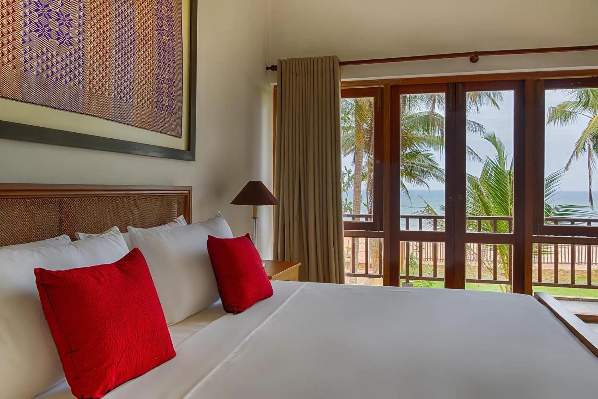 Sea view, Bed in Jetwing Villa 700