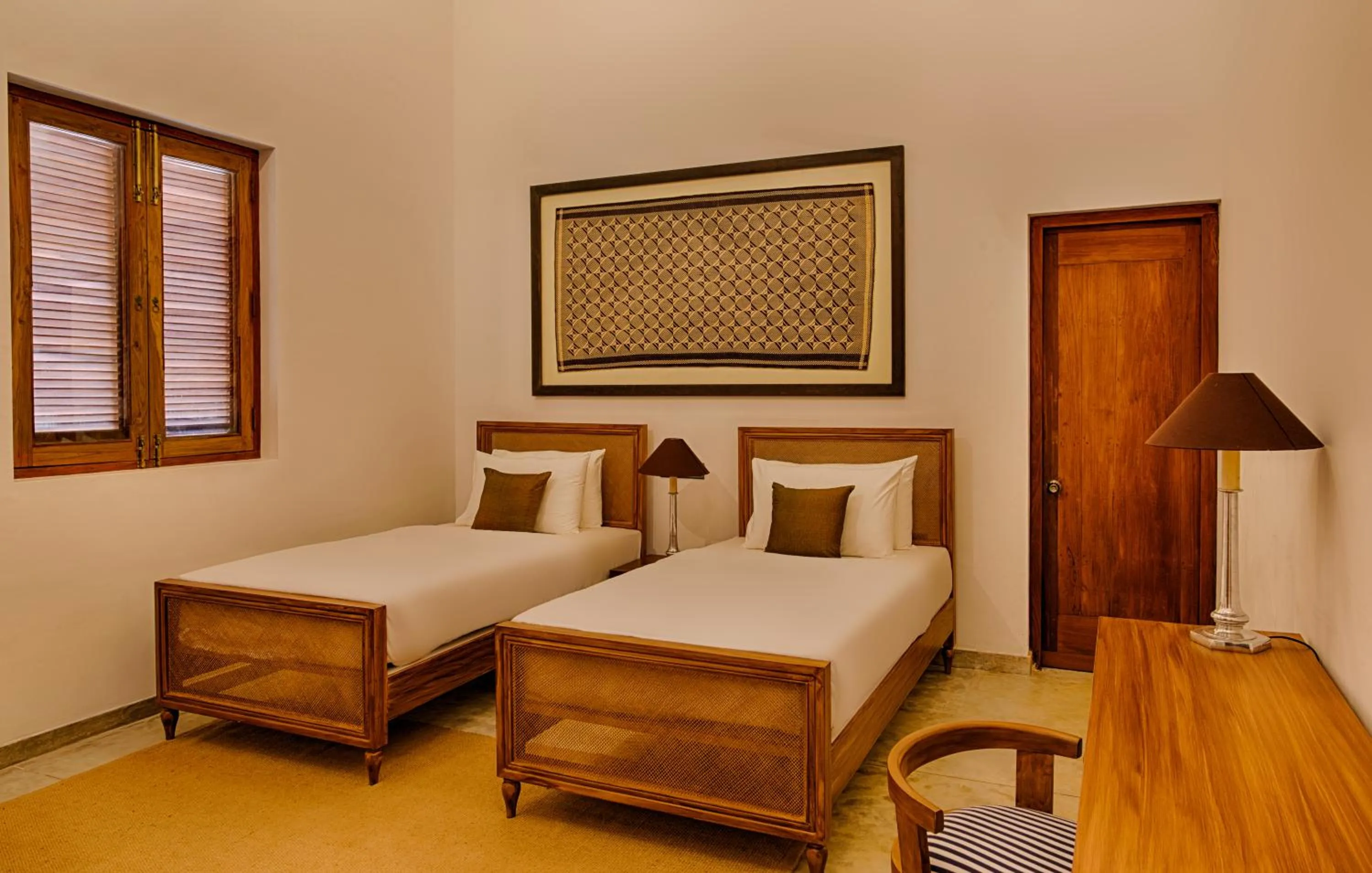 Bed in Jetwing Villa 700