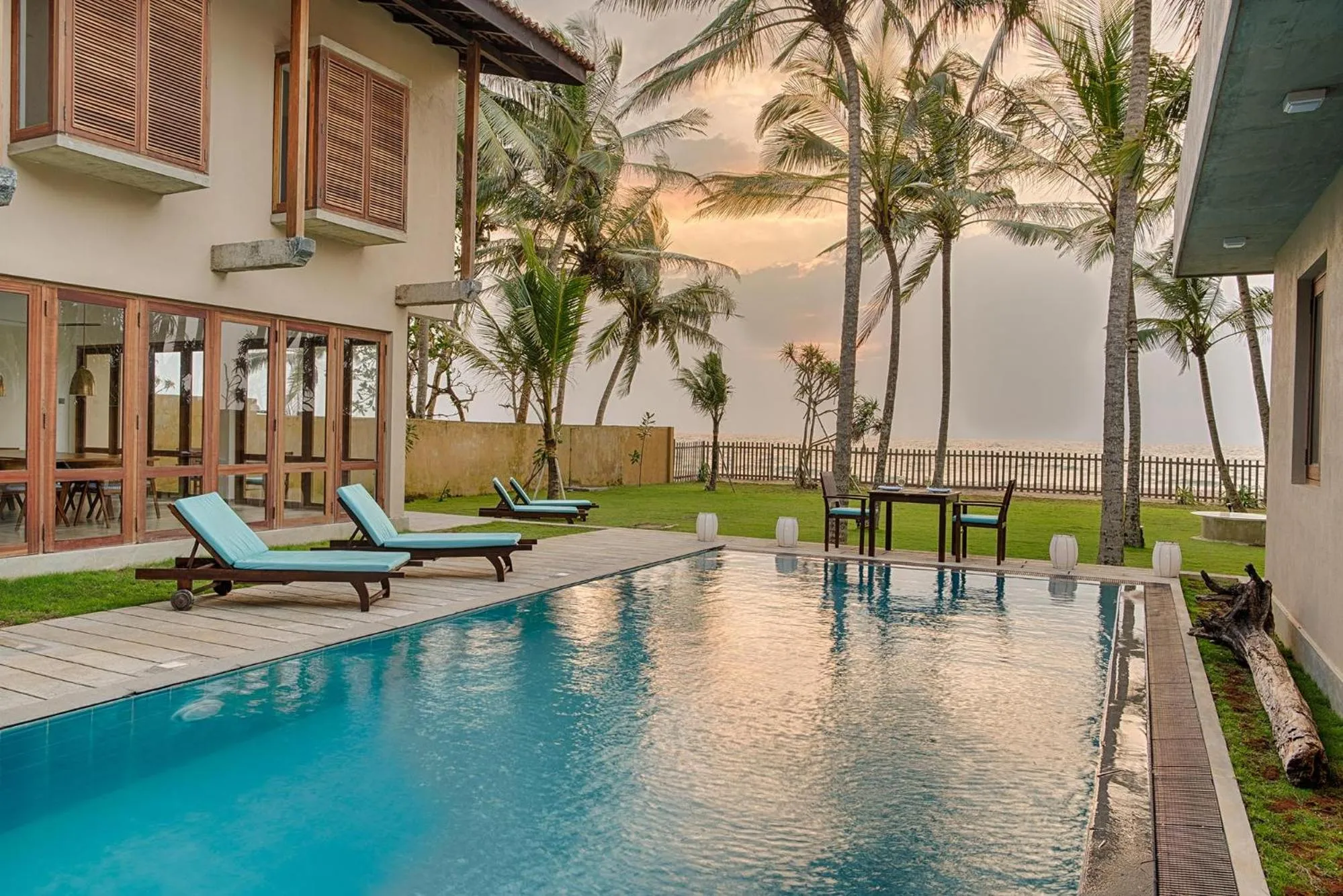 Pool view in Jetwing Villa 700