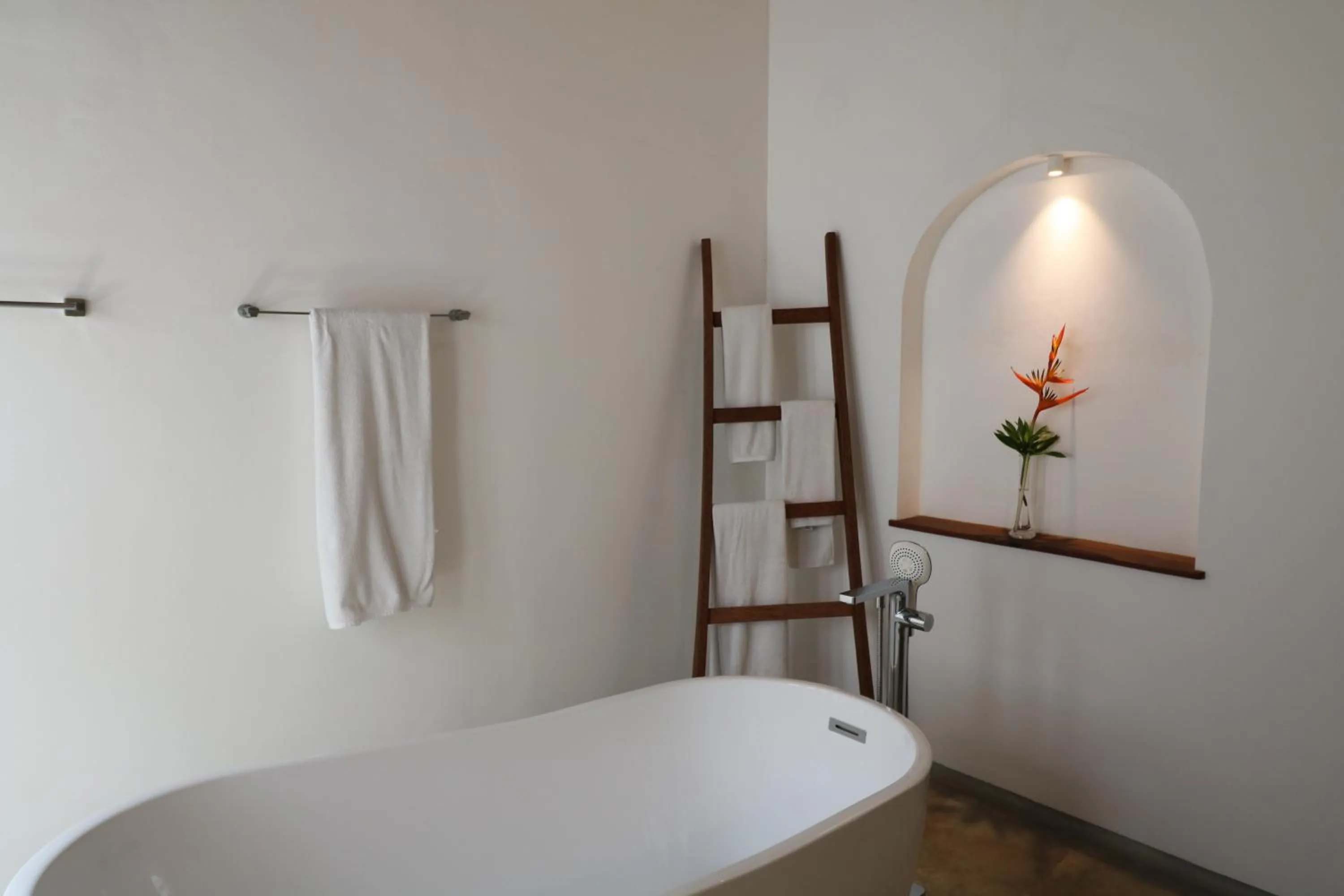 Bathroom in Jetwing Villa 700