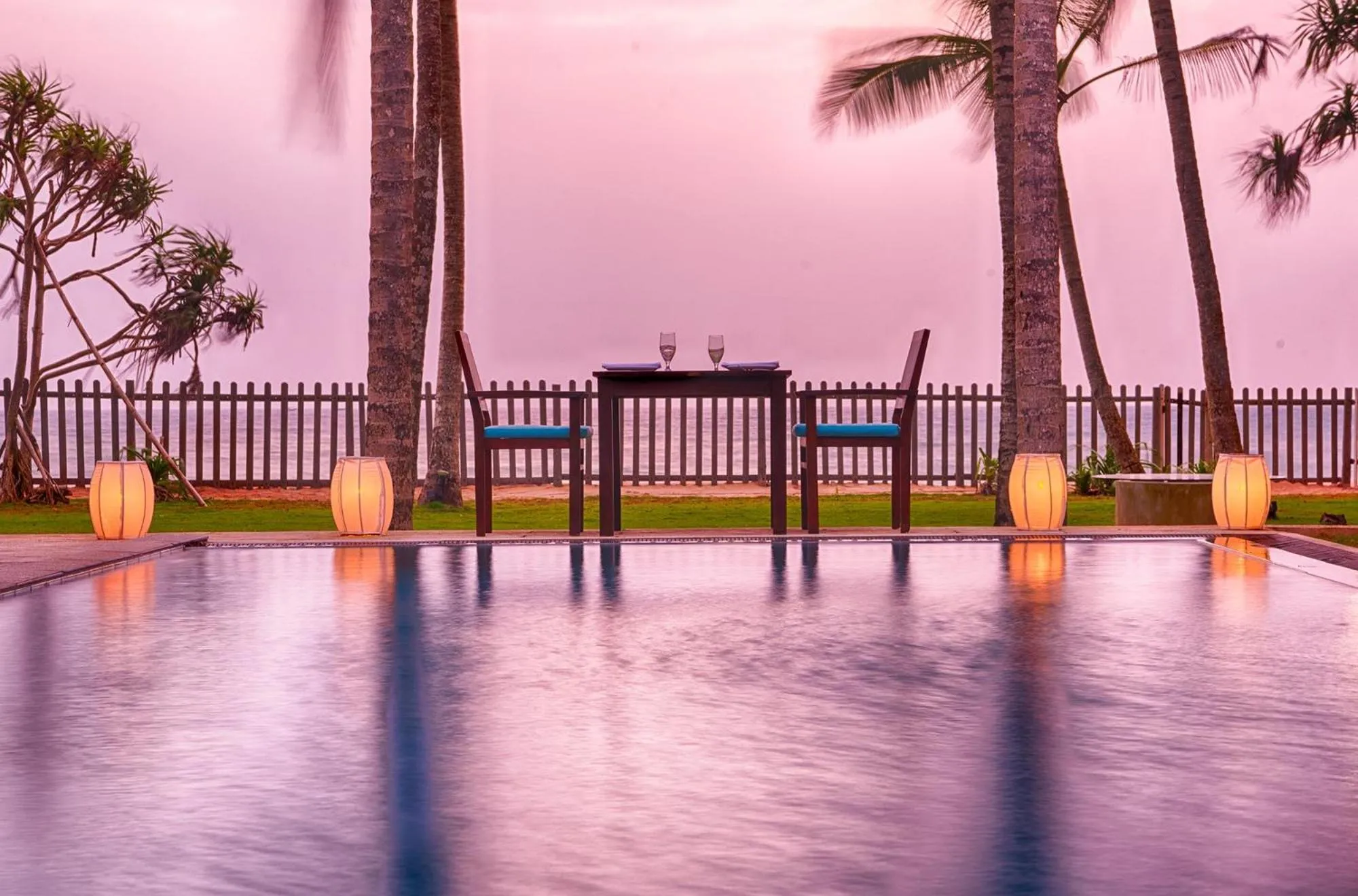 Swimming pool in Jetwing Villa 700