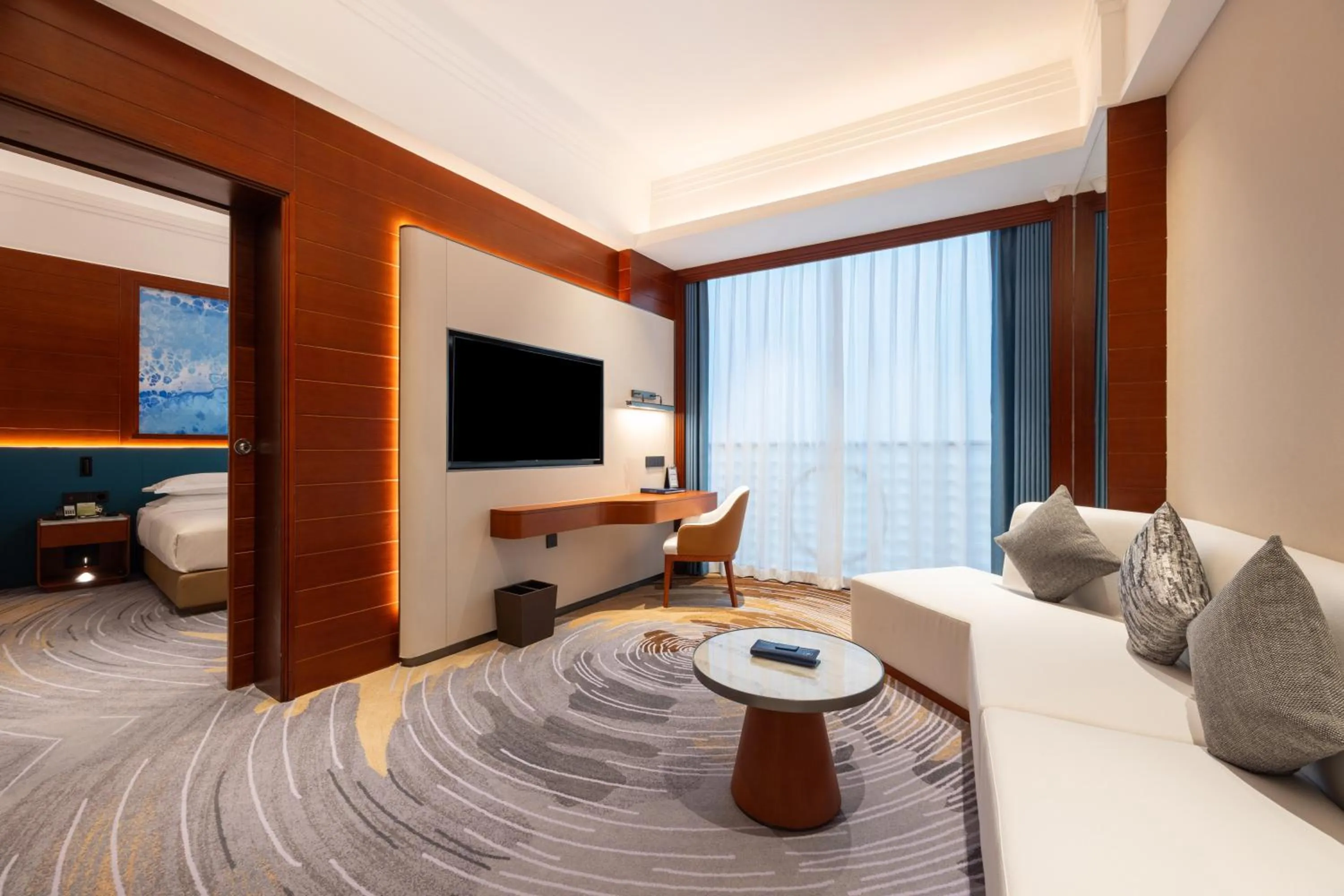 Photo of the whole room, Bed in Ocean Hotel Guangzhou