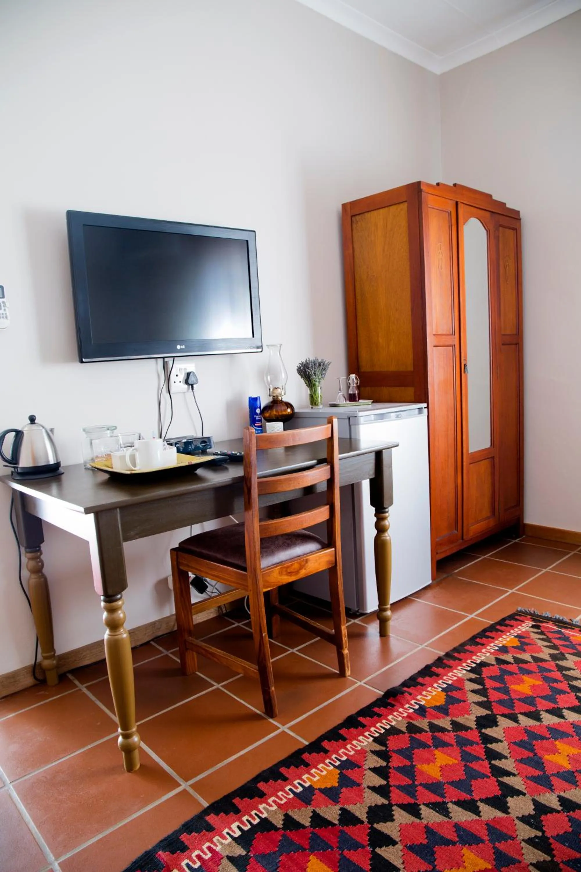 TV and multimedia in 36 On Boom B&B