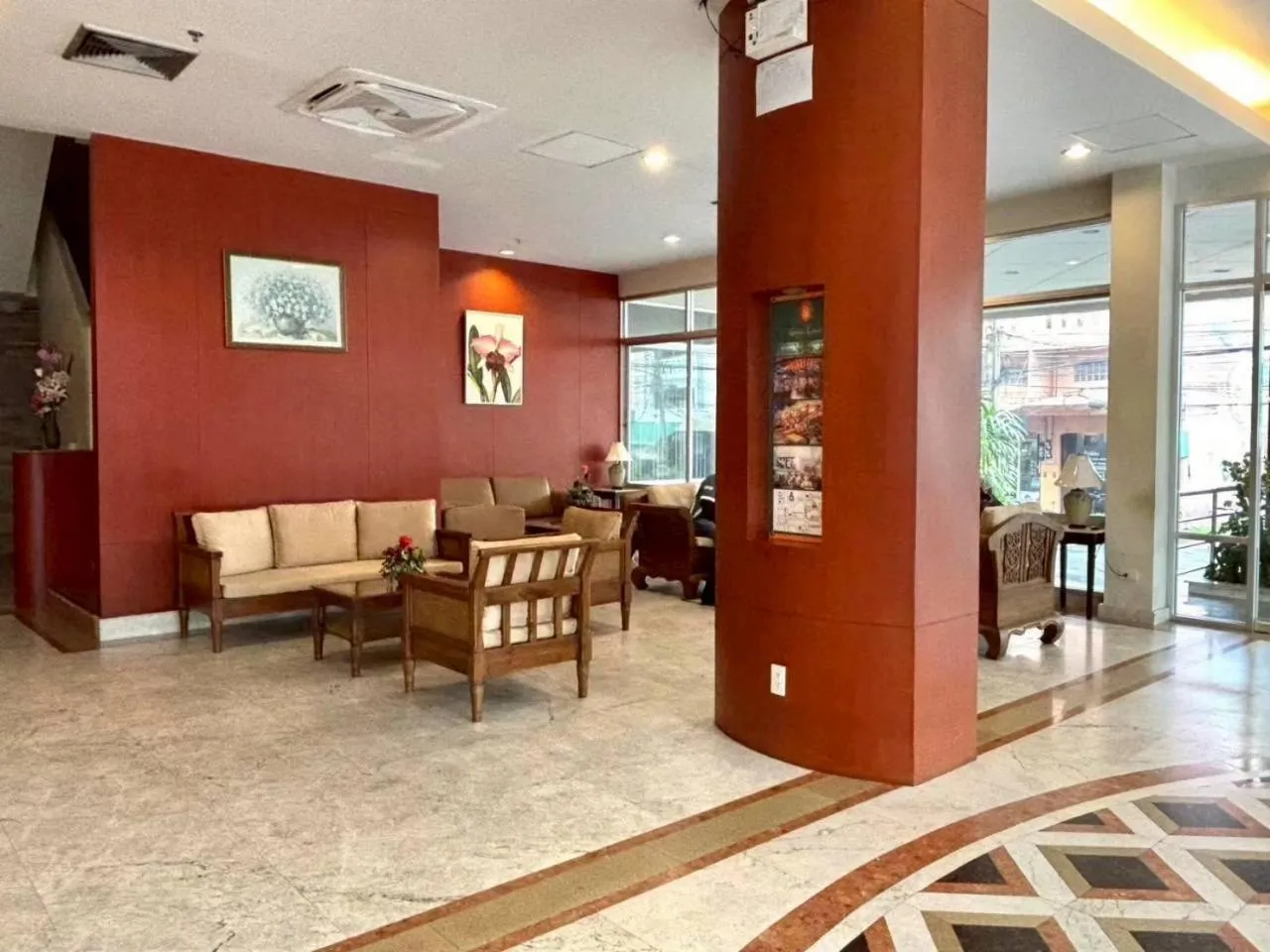 Hatyai Golden Crown Hotel