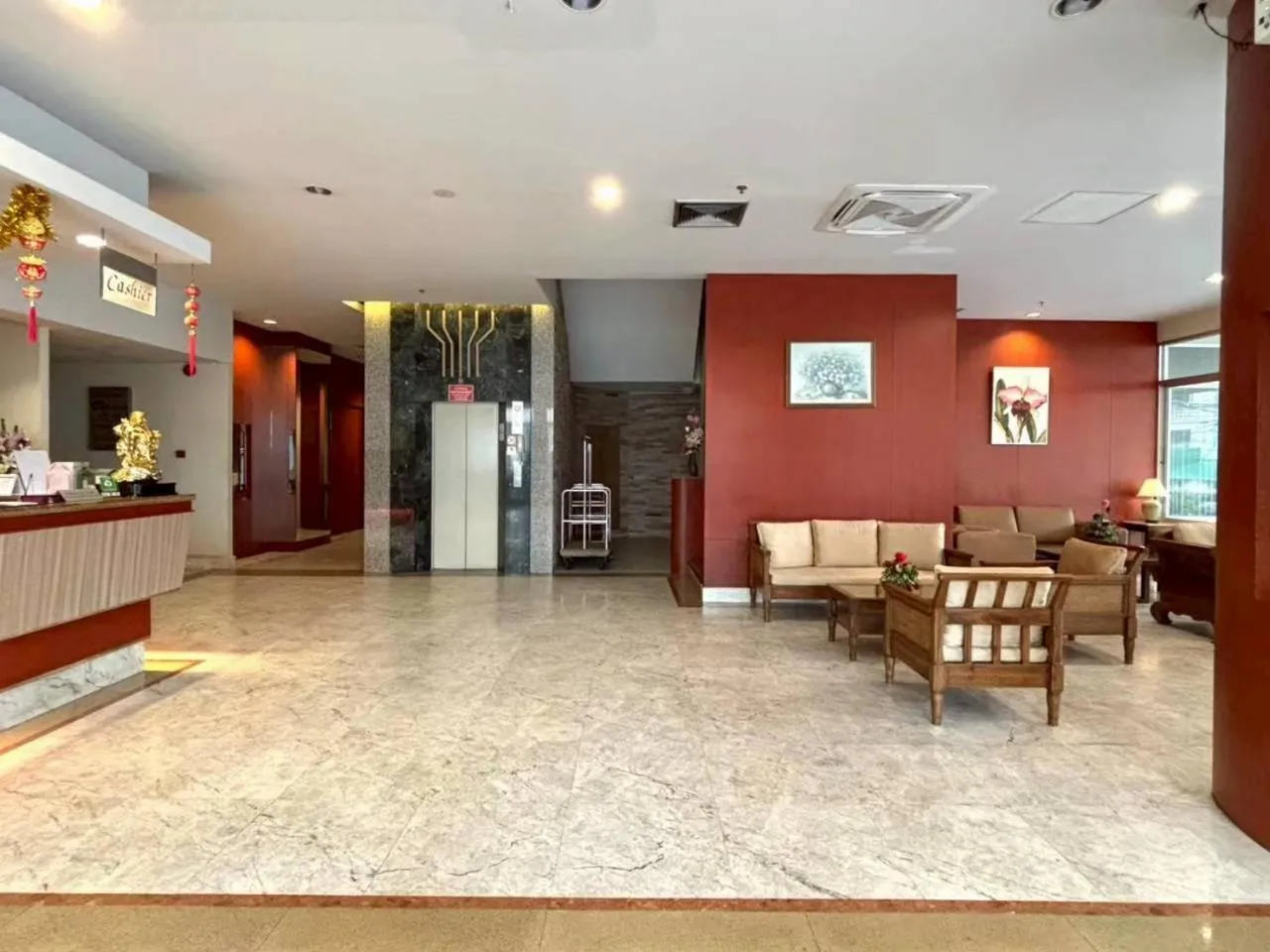 Hatyai Golden Crown Hotel