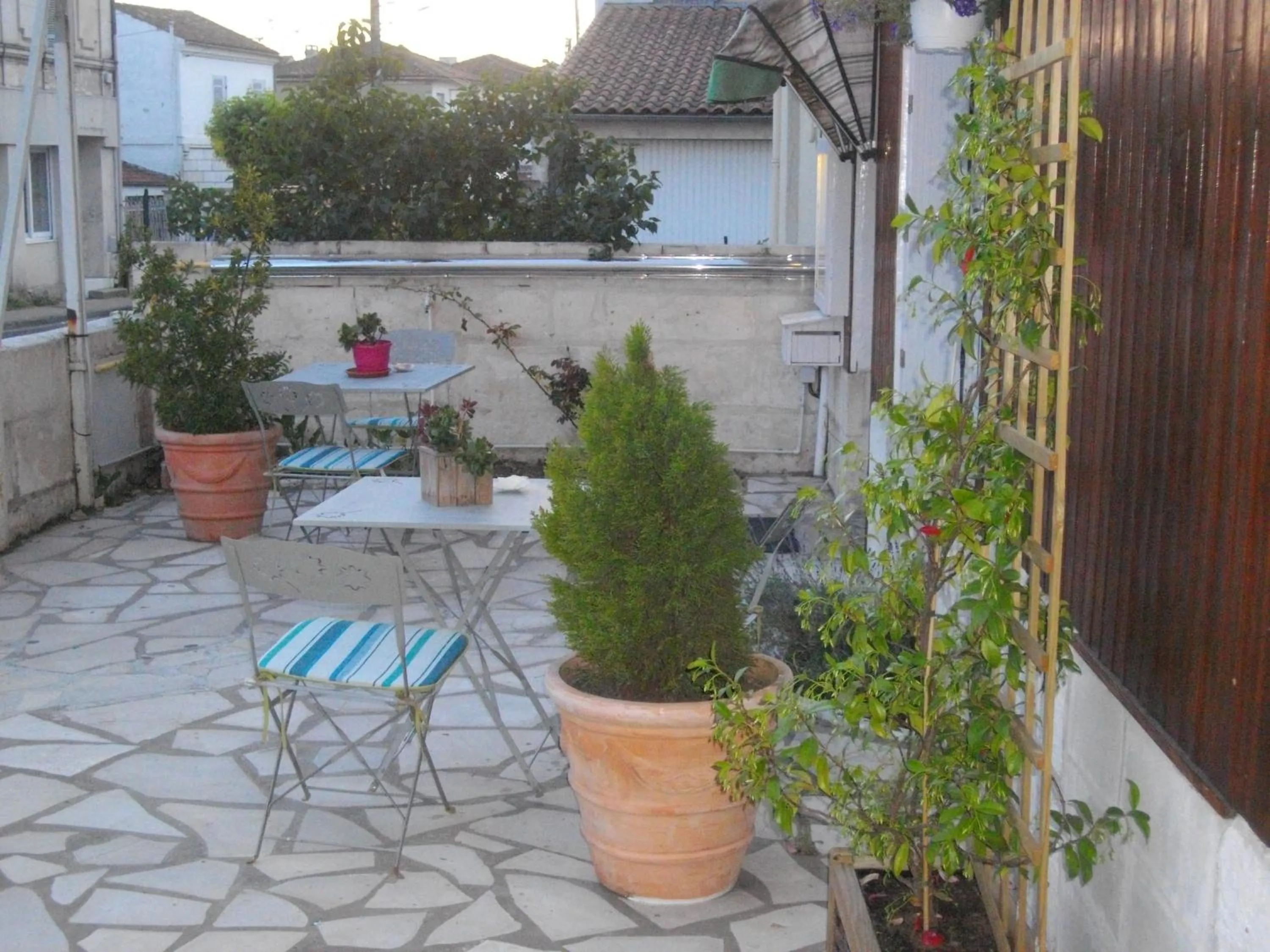 Patio in Le Parisien