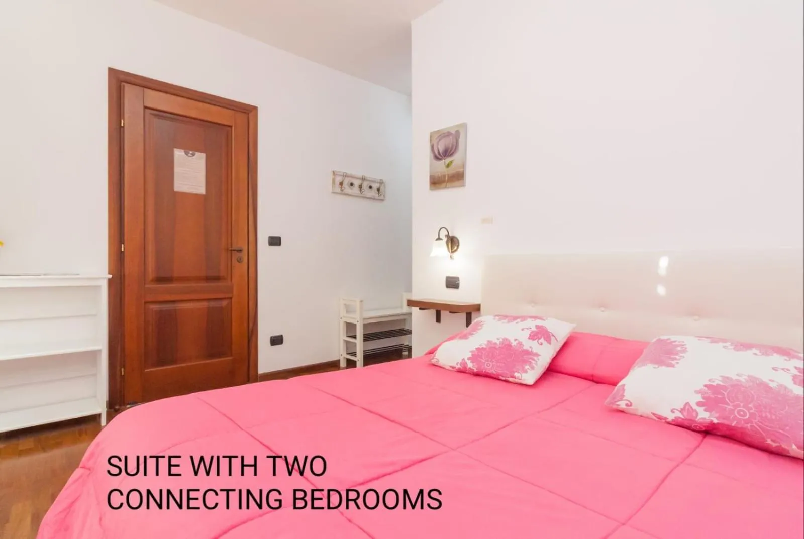 Photo of the whole room, Bed in B&B BOUTIQUE DI CHARME "ETNA-RELAX-NATURA"