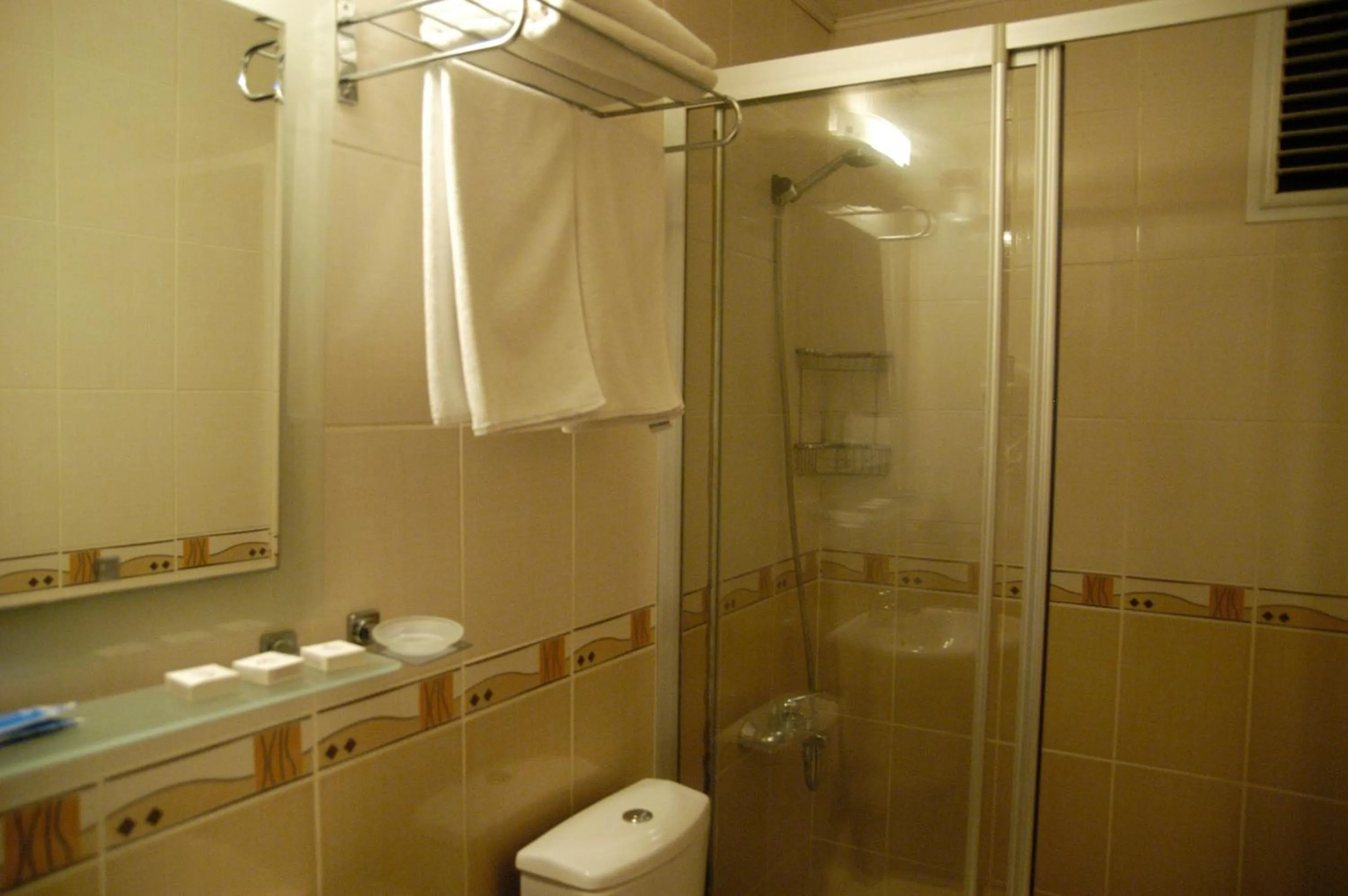 Bathroom in Merdan Hotel