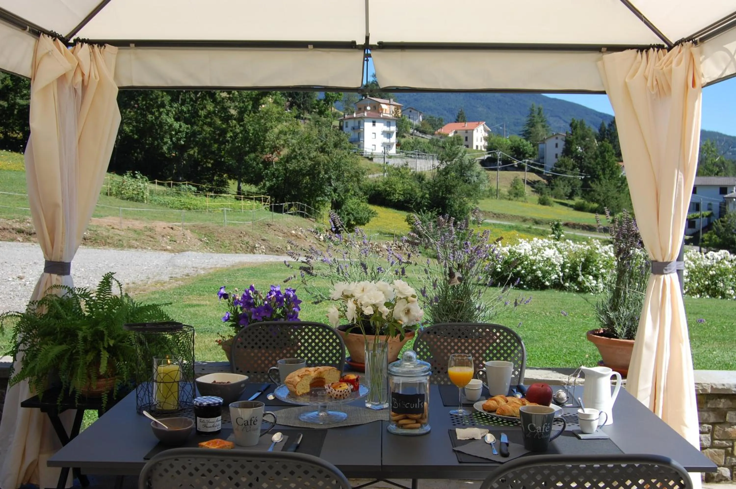 Restaurant/places to eat in B&B La Provenzale