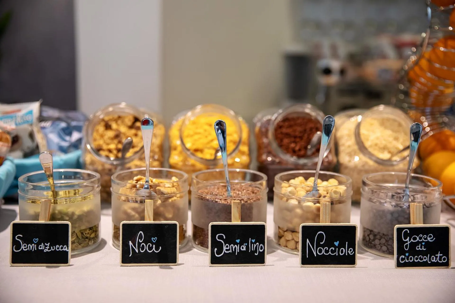 Food and drinks in Gimmi Hotel