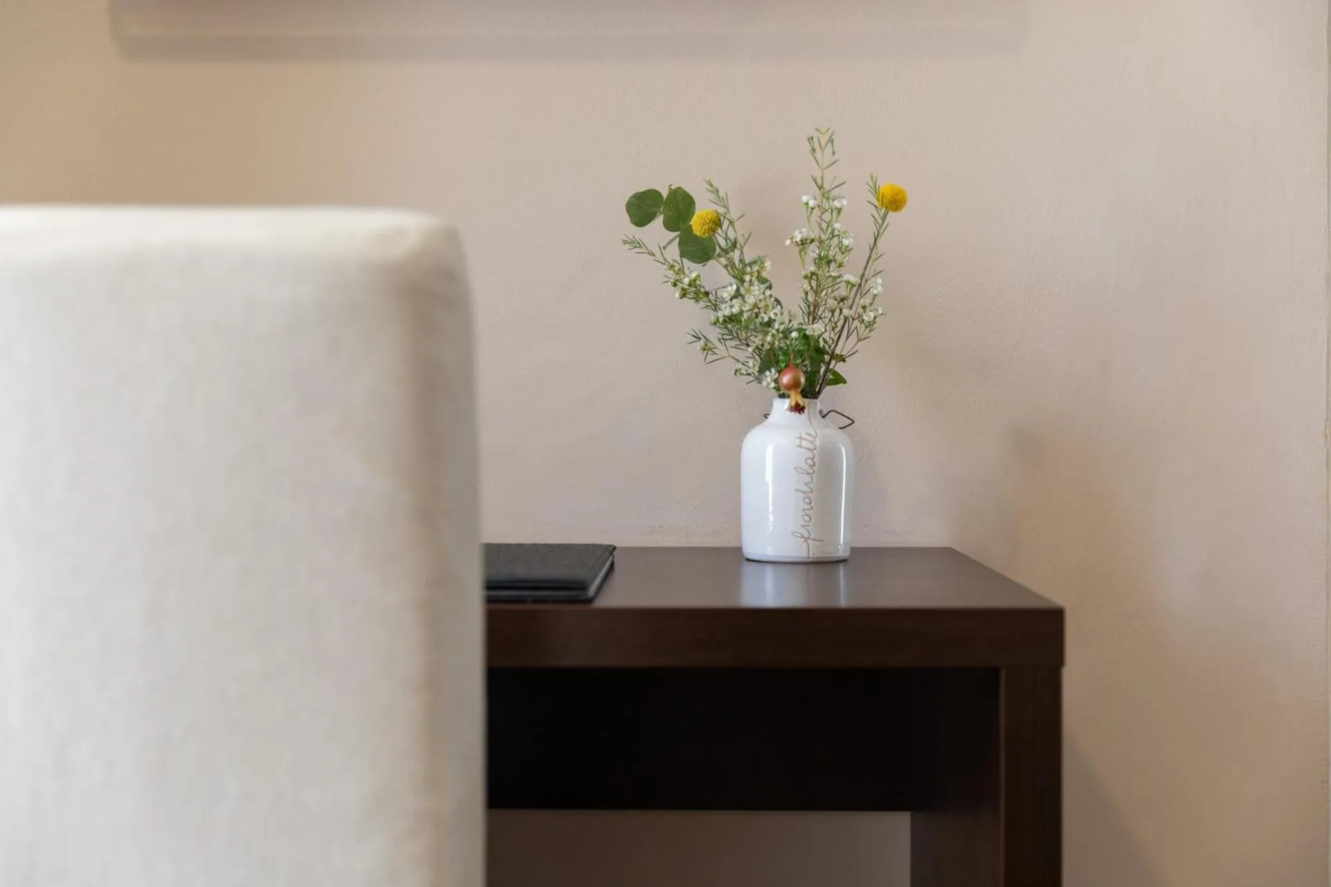 Decorative detail in Gimmi Hotel