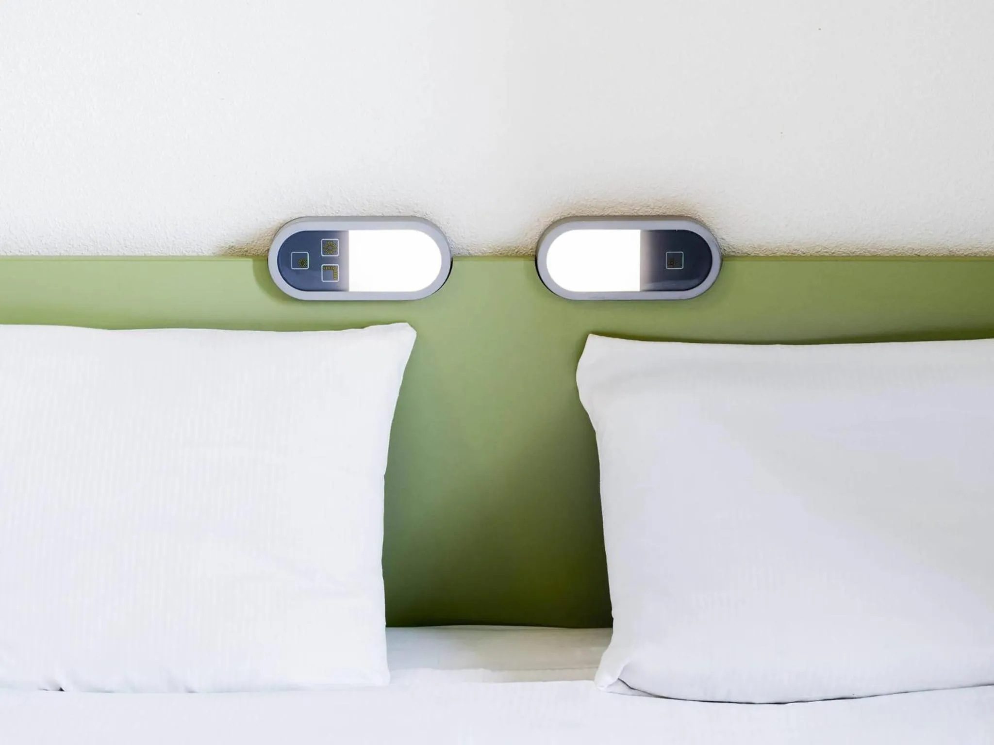 Bedroom, Bed in ibis Budget Luxembourg Sud