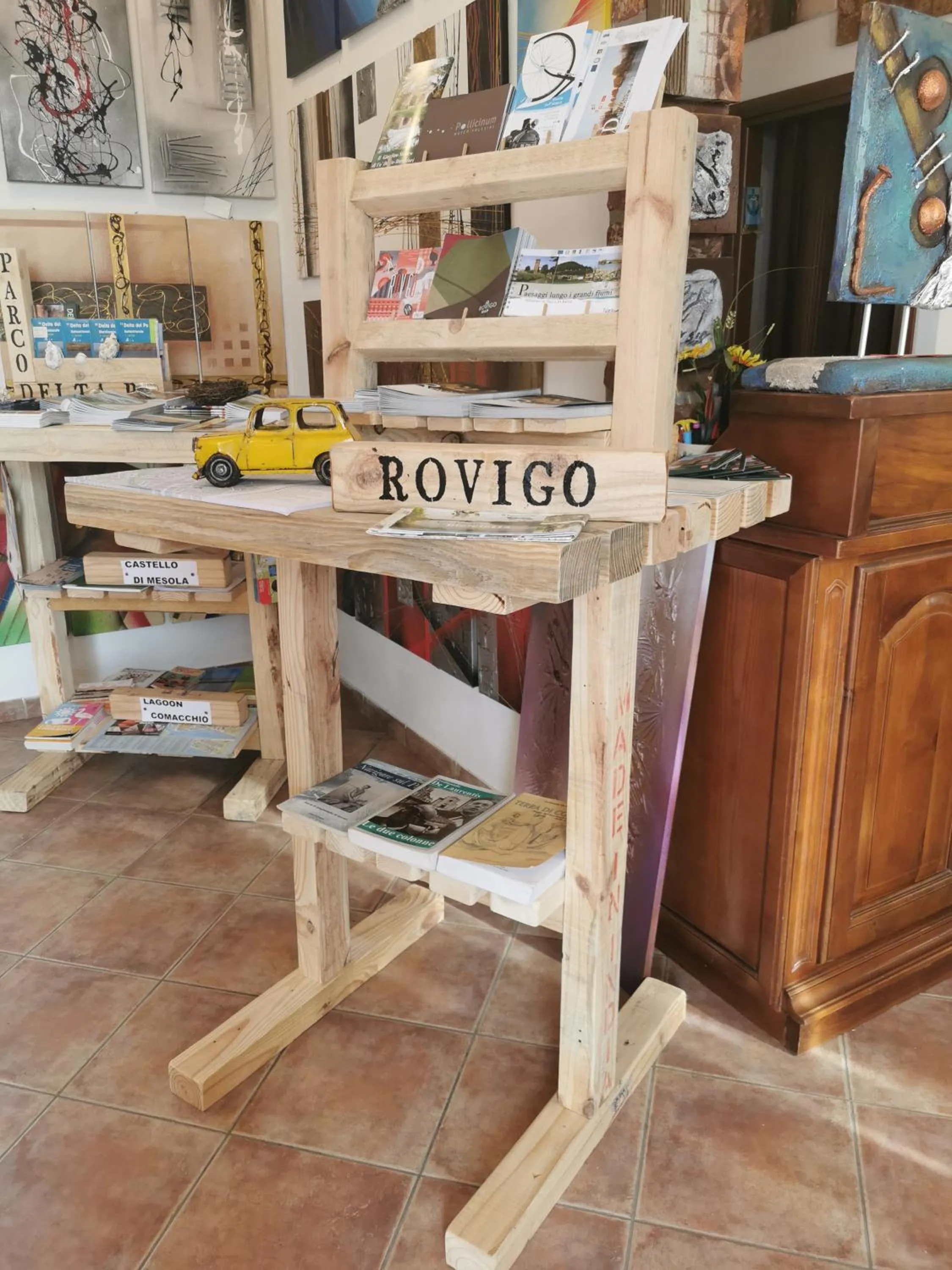 Lobby or reception in Casa di Campagna B&B La Corte Ferrara