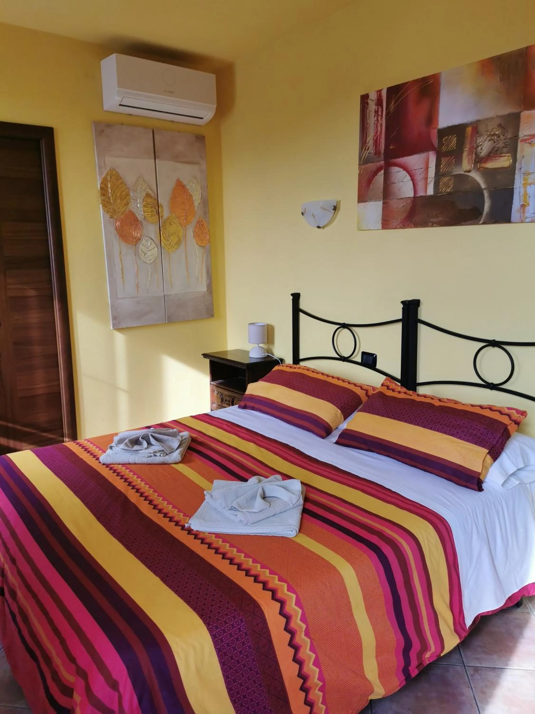 Bed in Casa di Campagna B&B La Corte Ferrara