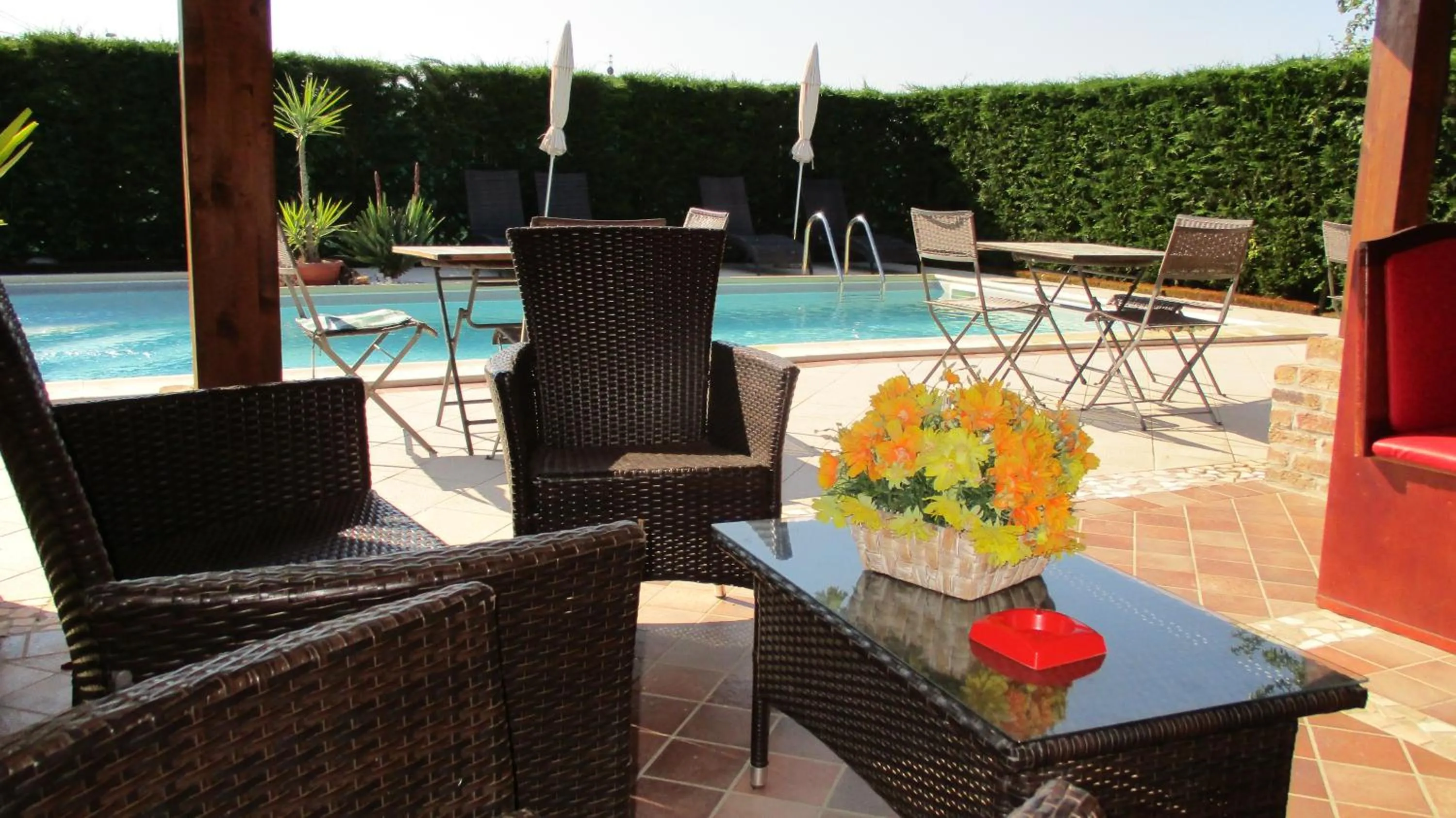 Patio in Casa di Campagna B&B La Corte Ferrara