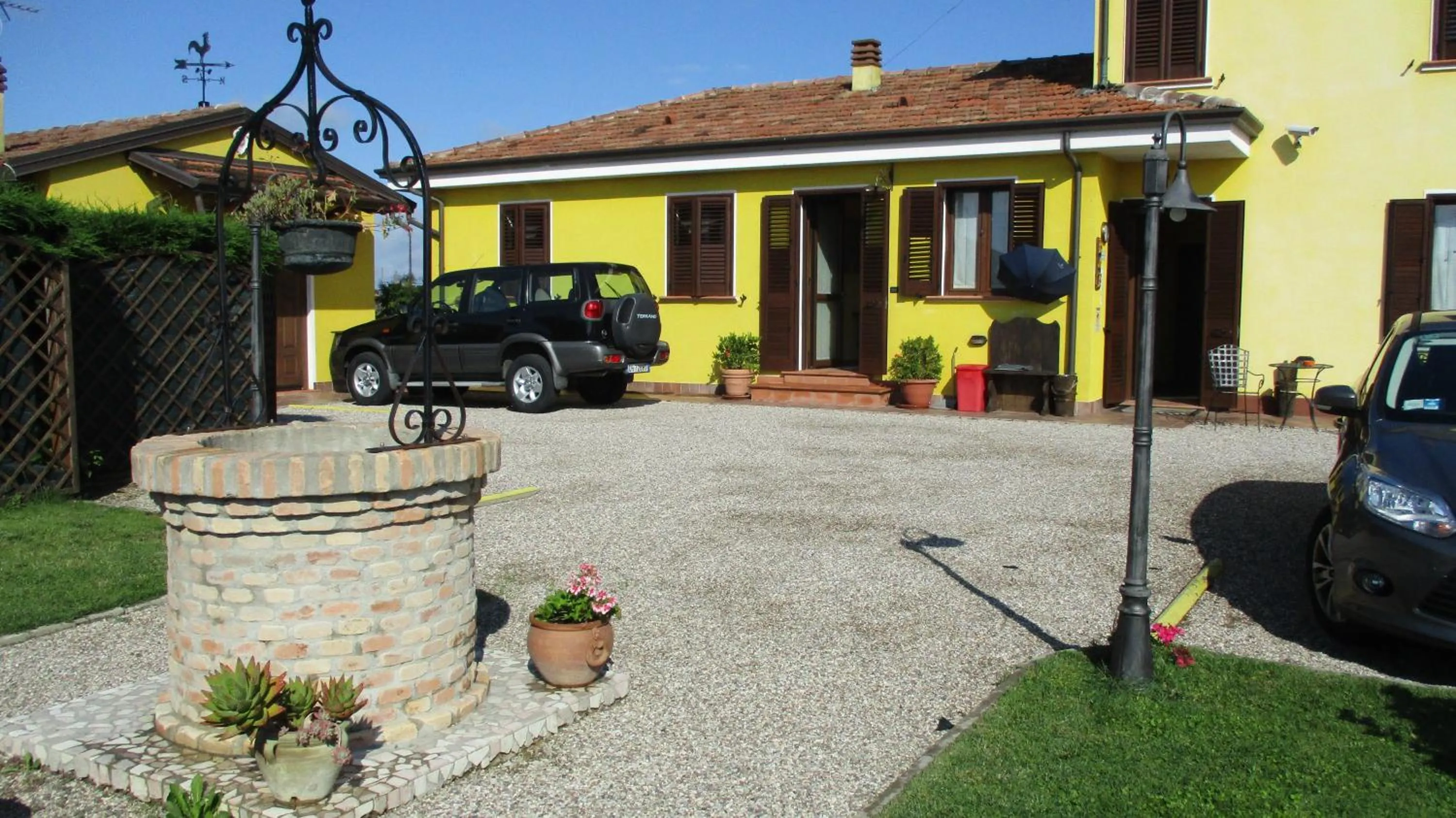 Facade/entrance in Casa di Campagna B&B La Corte Ferrara