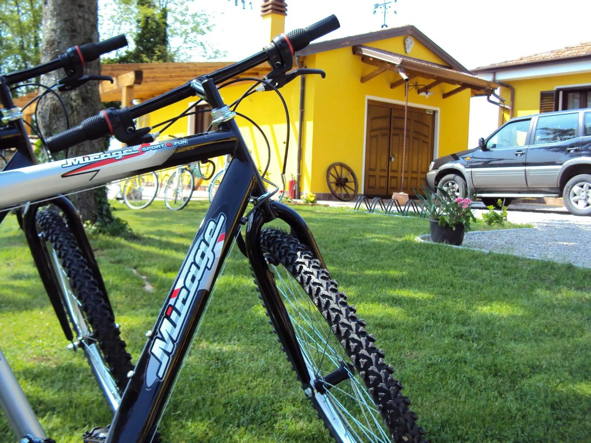 Garden in Casa di Campagna B&B La Corte Ferrara