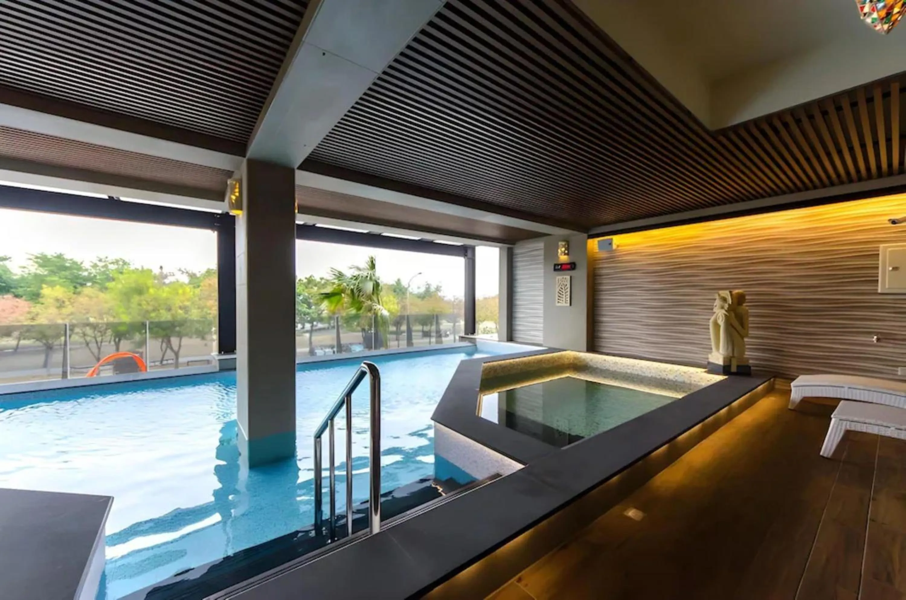 Pool view in 嬉安平 Si Anping by Hotel Si