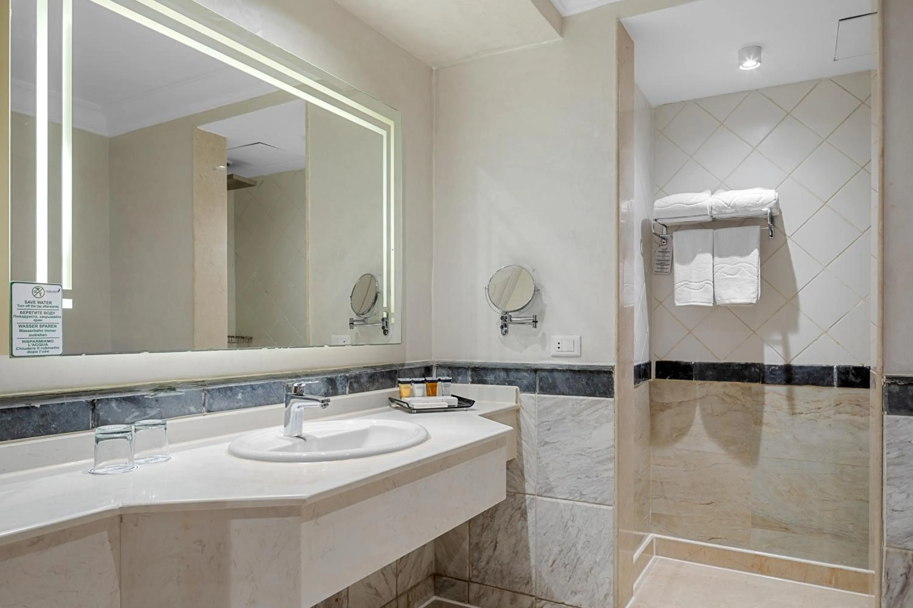 Bathroom in Pickalbatros Laguna Vista Aqua Park - 24 HRS All Inclusive