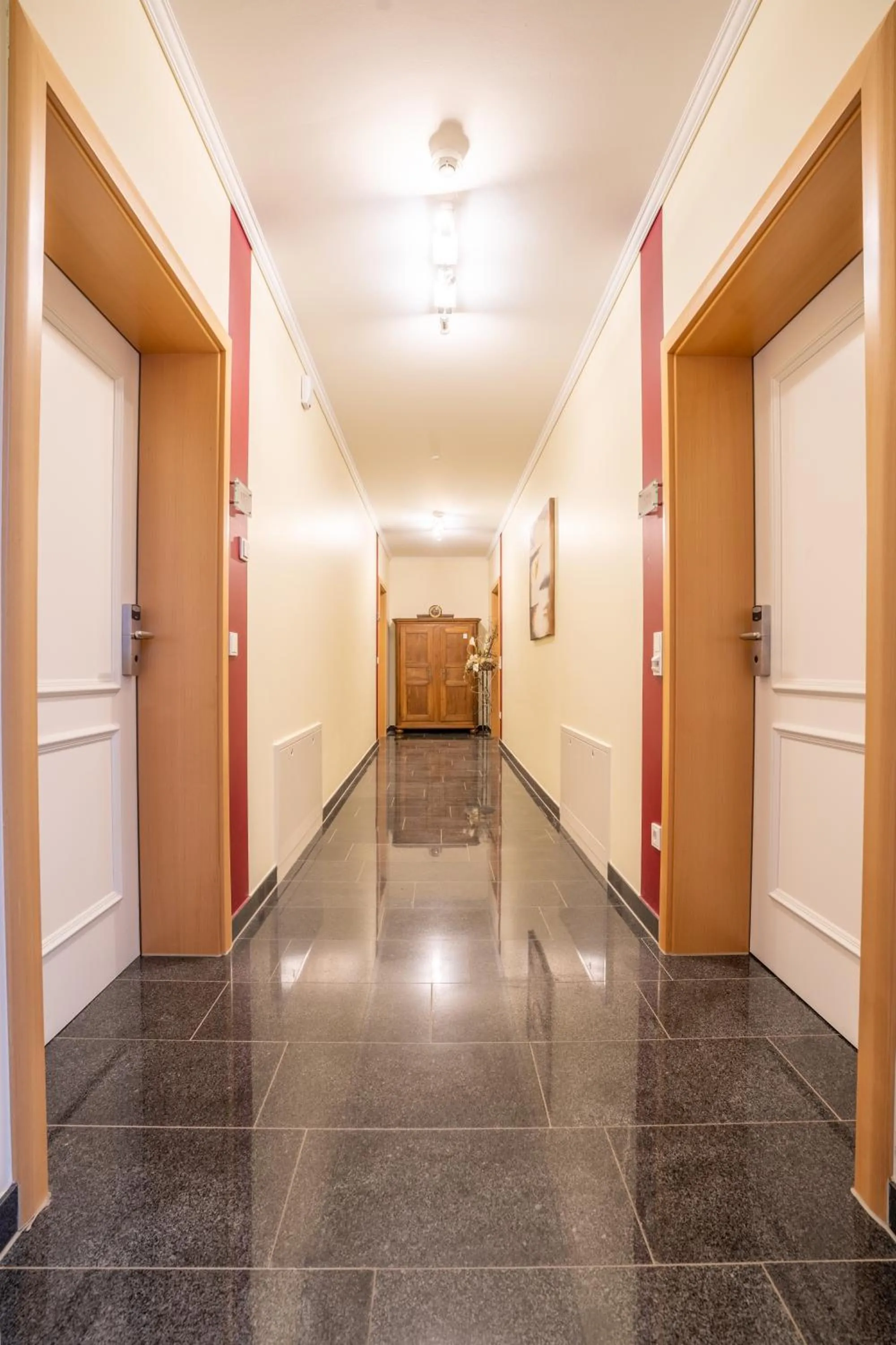 Property building in Mühlengarten by Relax Inn - Staffless with Self Check In & Free Parking