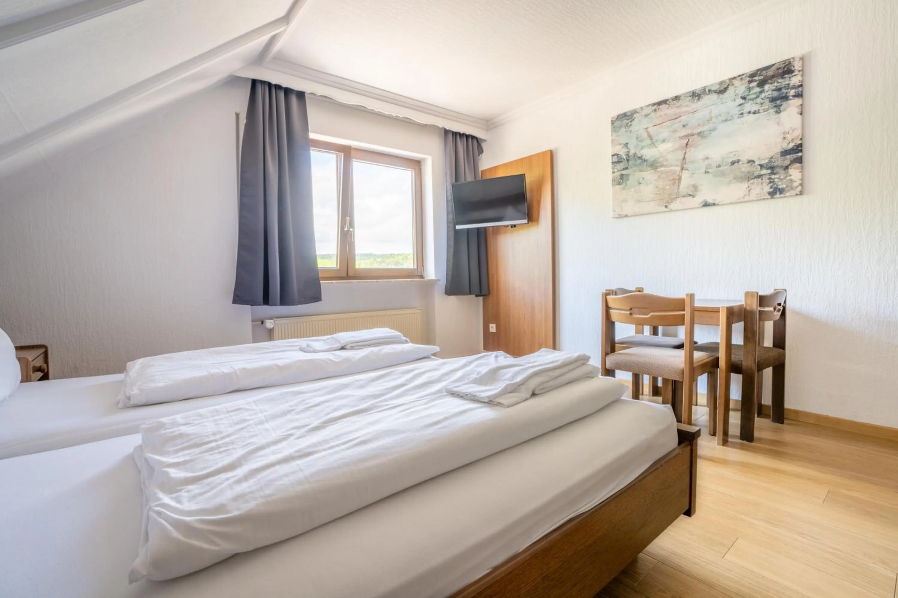 Bed in Mühlengarten by Relax Inn - Staffless with Self Check In & Free Parking