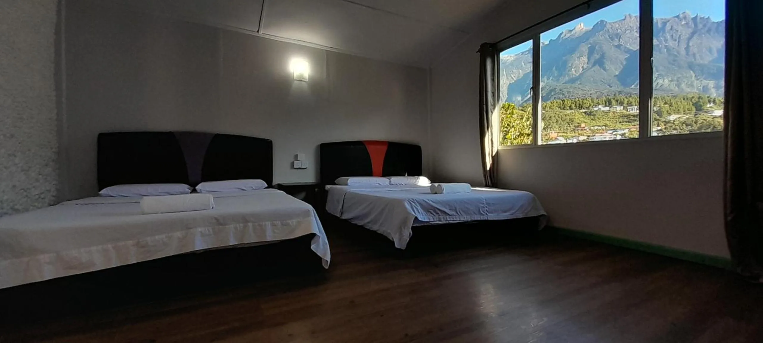 Bed in Wind Valley Farmstay