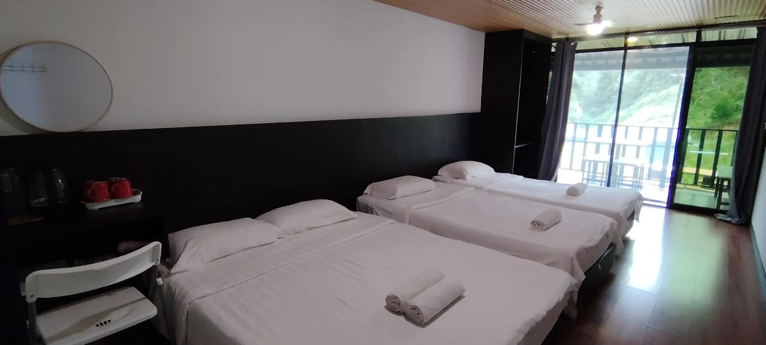 Bed in Wind Valley Farmstay