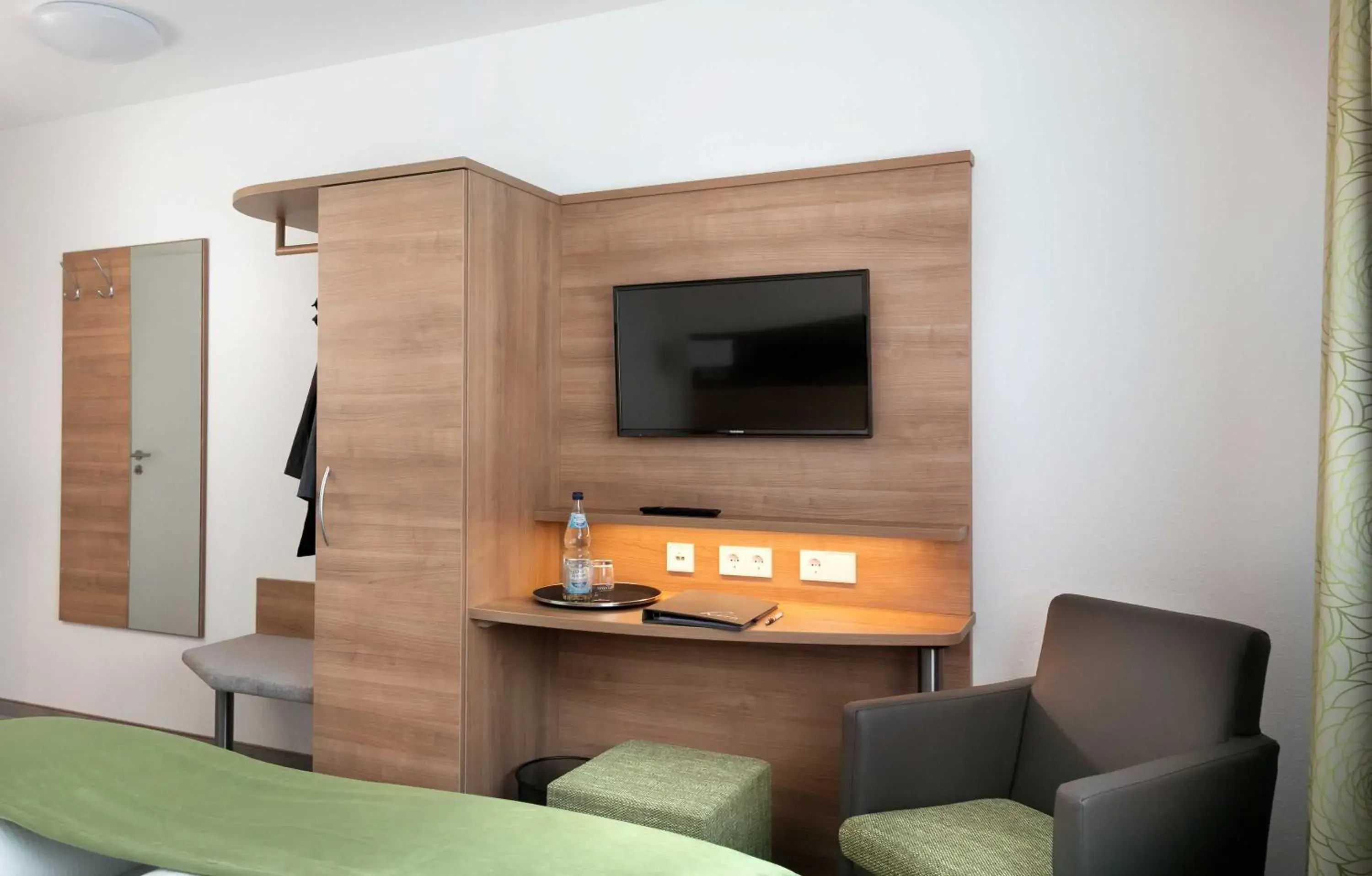 Single Room in Hotel Kern garni Single Room in Hotel Kern garni