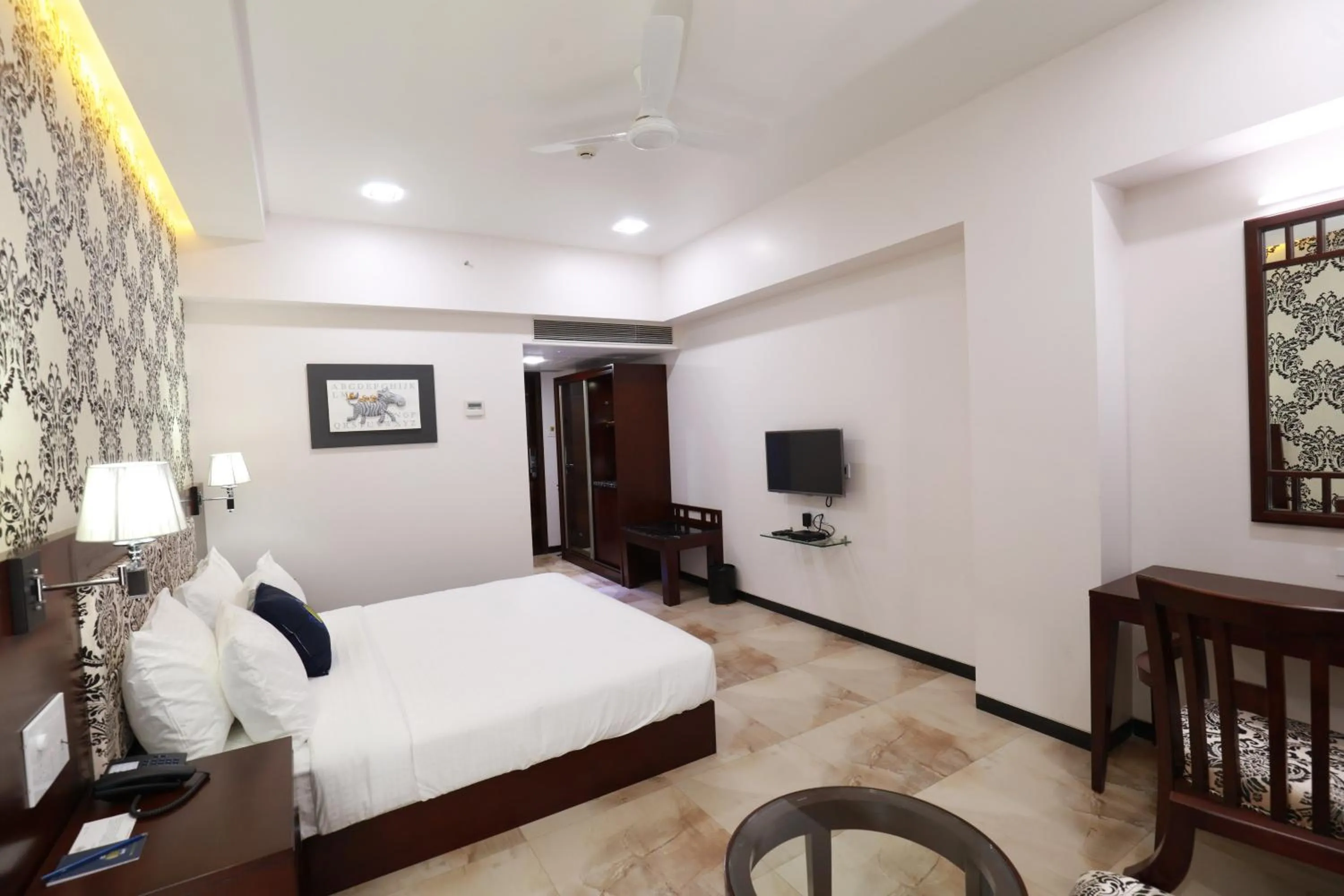 Bedroom, Bed in The One Hotel