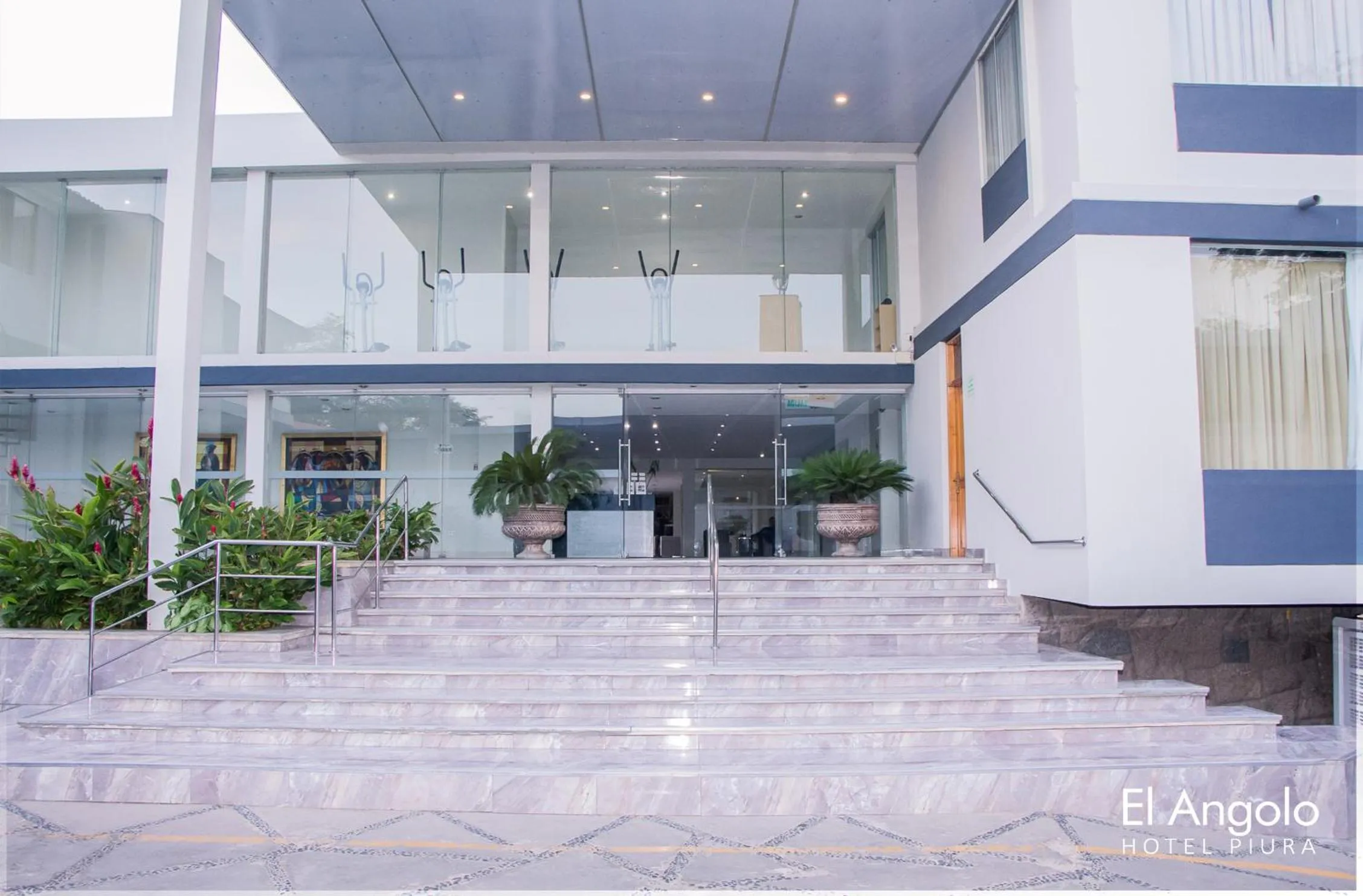 Property building in El Angolo Piura