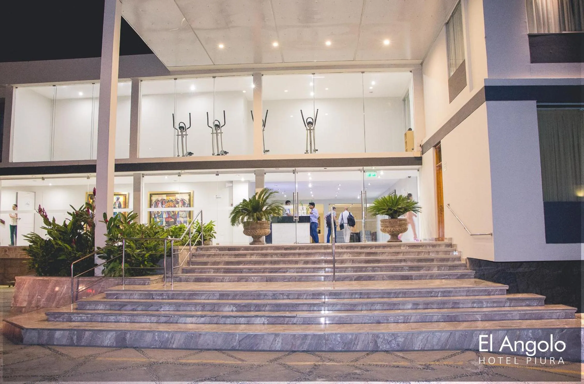 Facade/entrance in El Angolo Piura