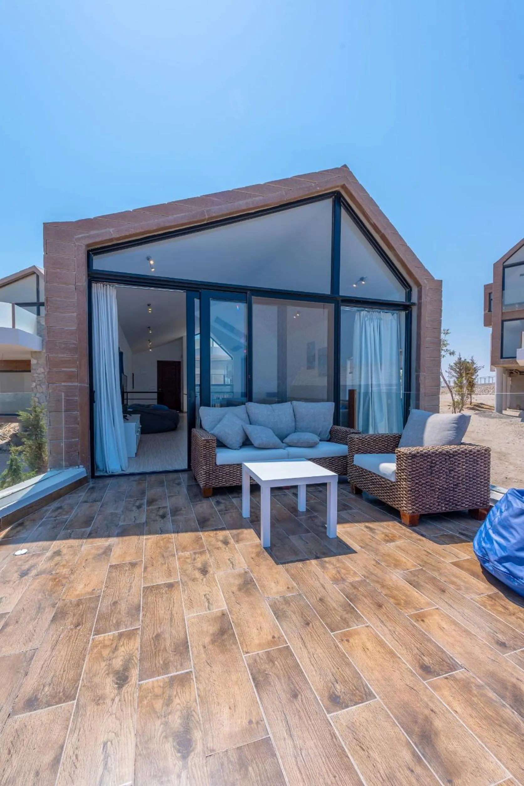 Day in VESTA - Soma Bay Residence