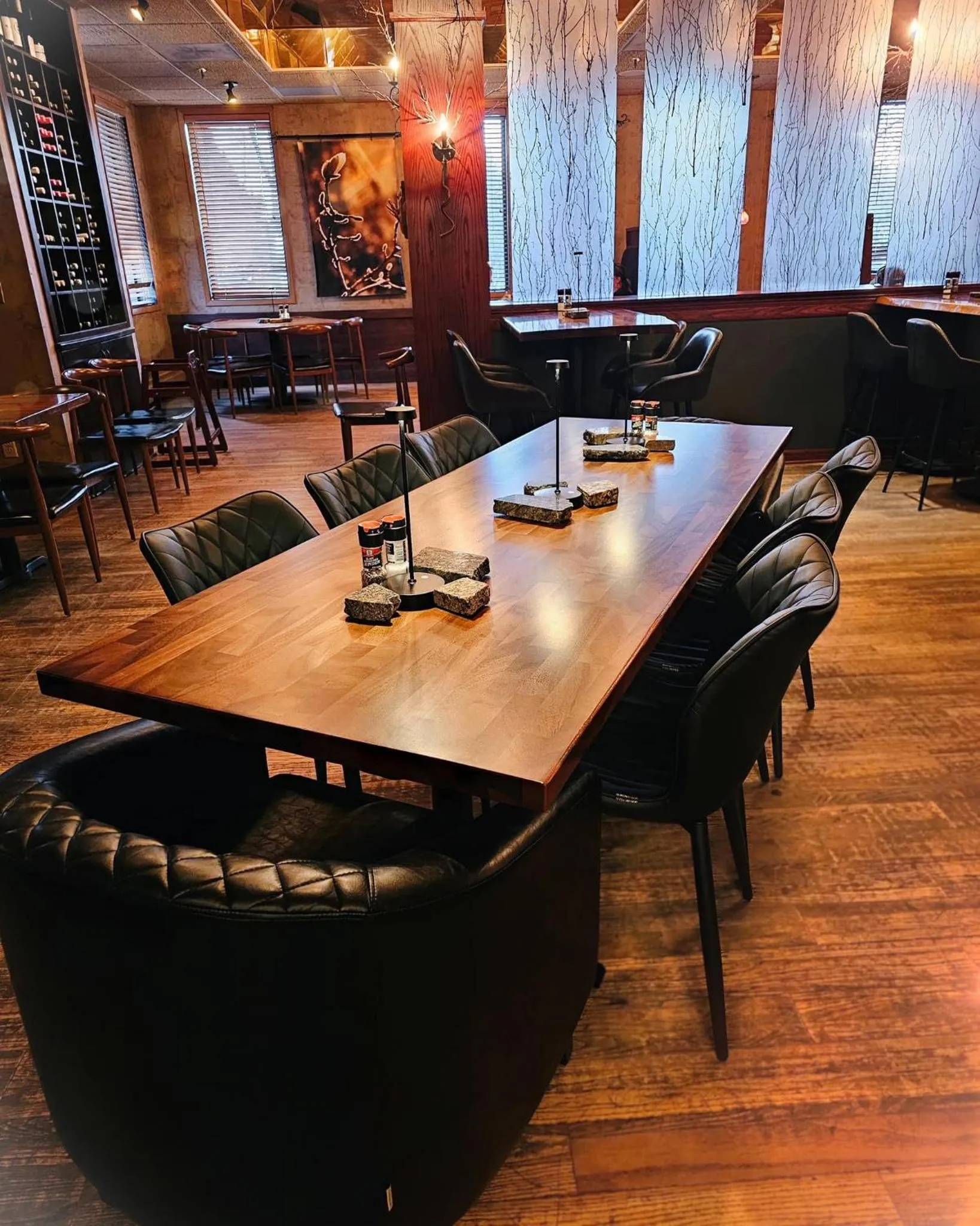 Restaurant/places to eat in Centerstone Plaza Hotel Soldiers Field - Mayo Clinic Area