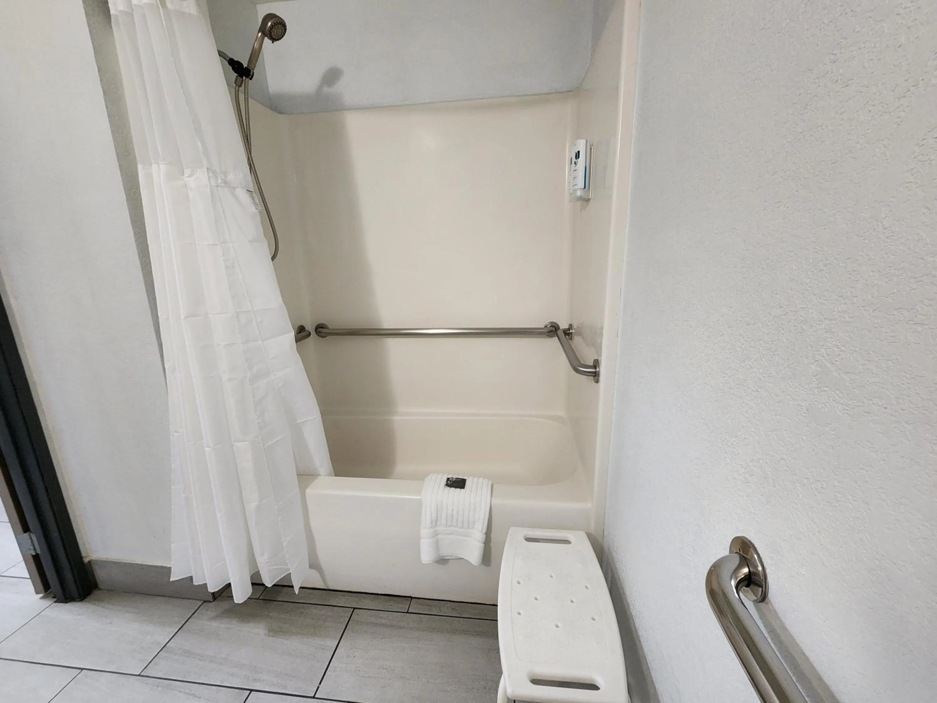 Bathroom in Country Inn & Suites by Radisson, Topeka West, KS