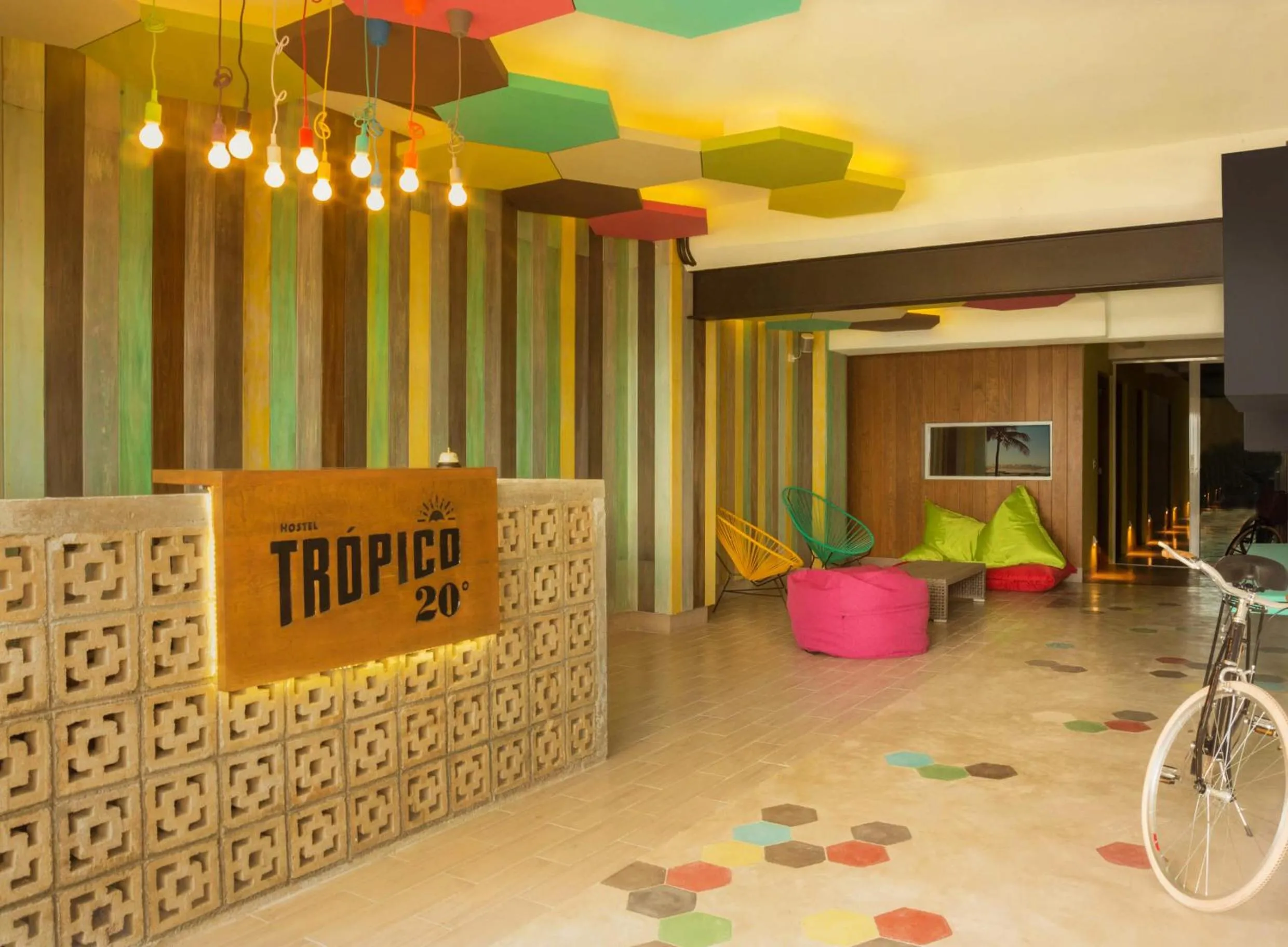Lobby or reception in Hostel Frente al Mar Tropico 20º