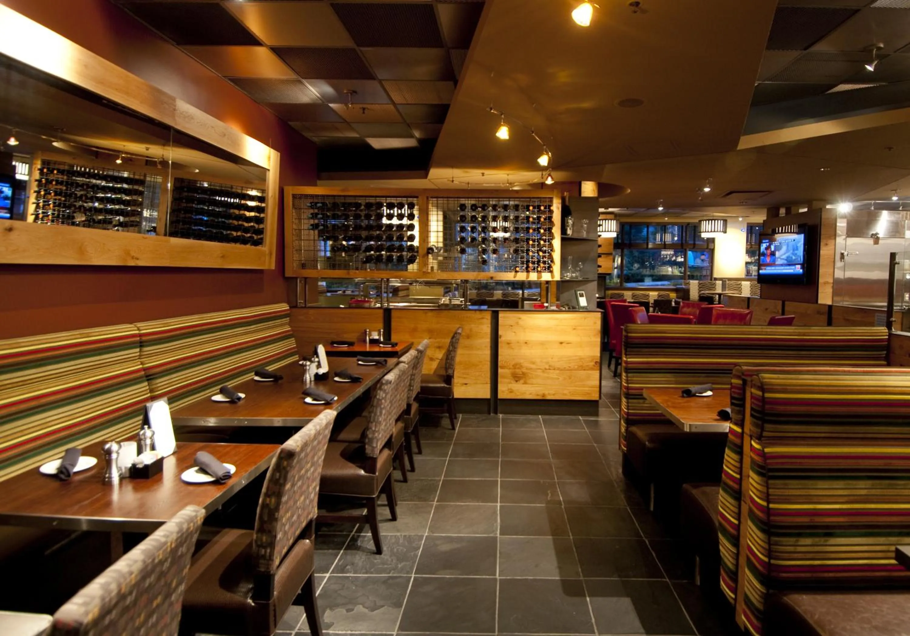 Restaurant/places to eat in Silver Cloud Hotel - Seattle Broadway