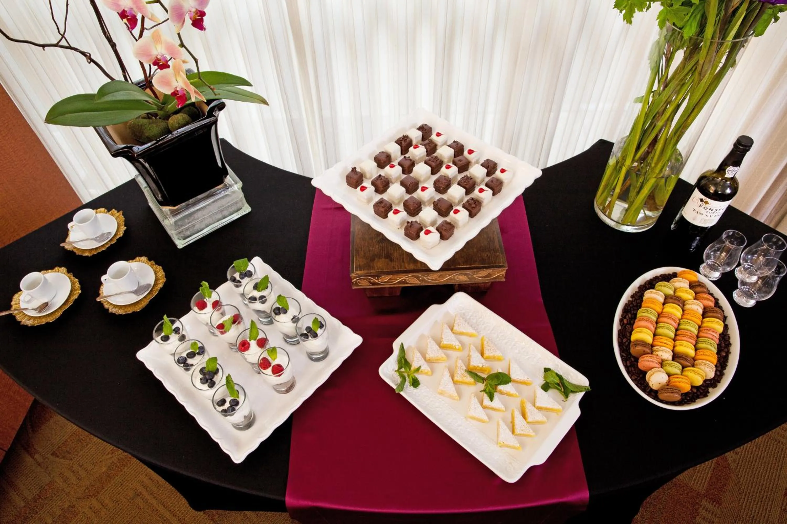 Food in Silver Cloud Hotel - Seattle Broadway