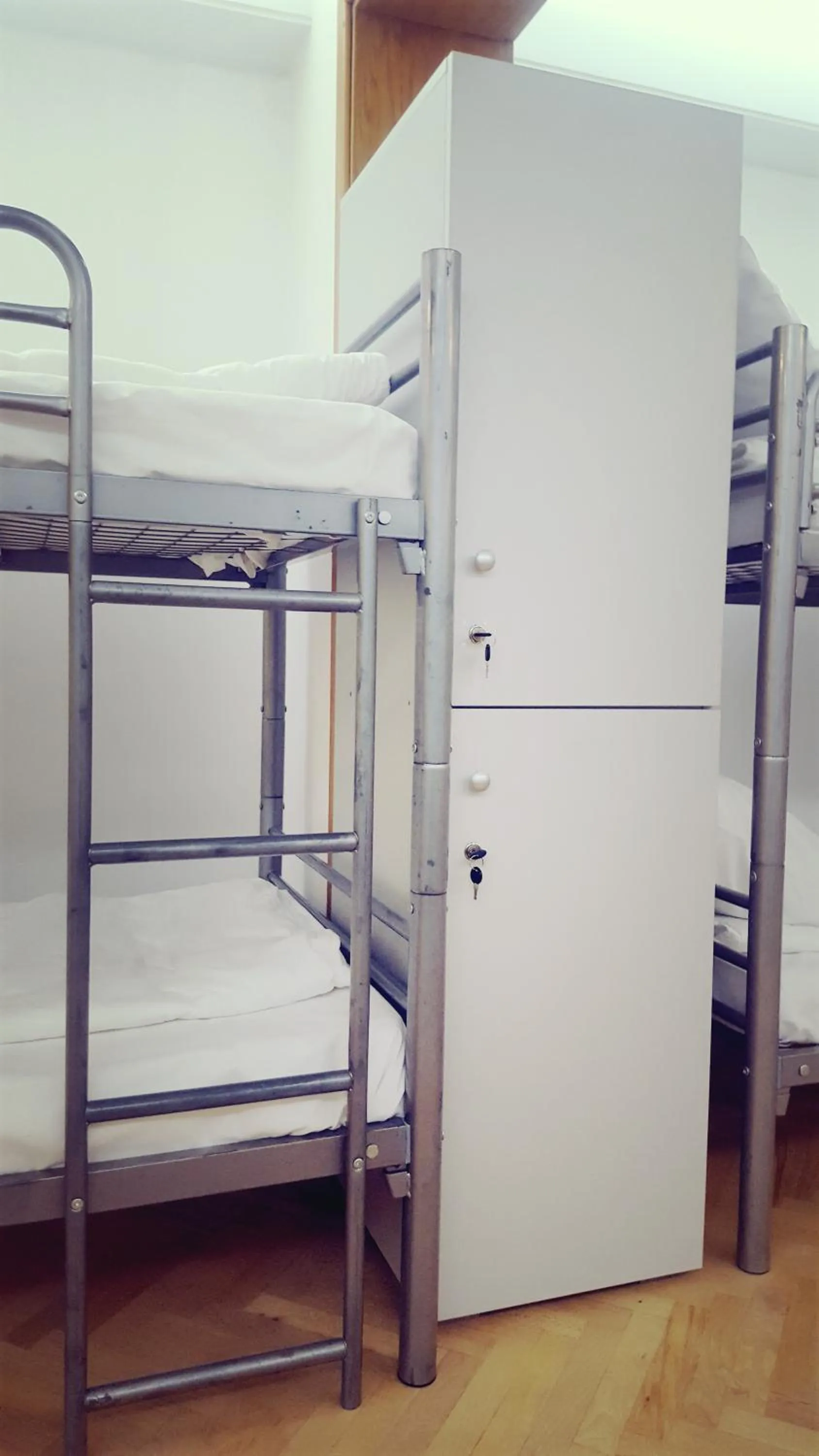 microwave, Bed in Sleep Inn Hostel