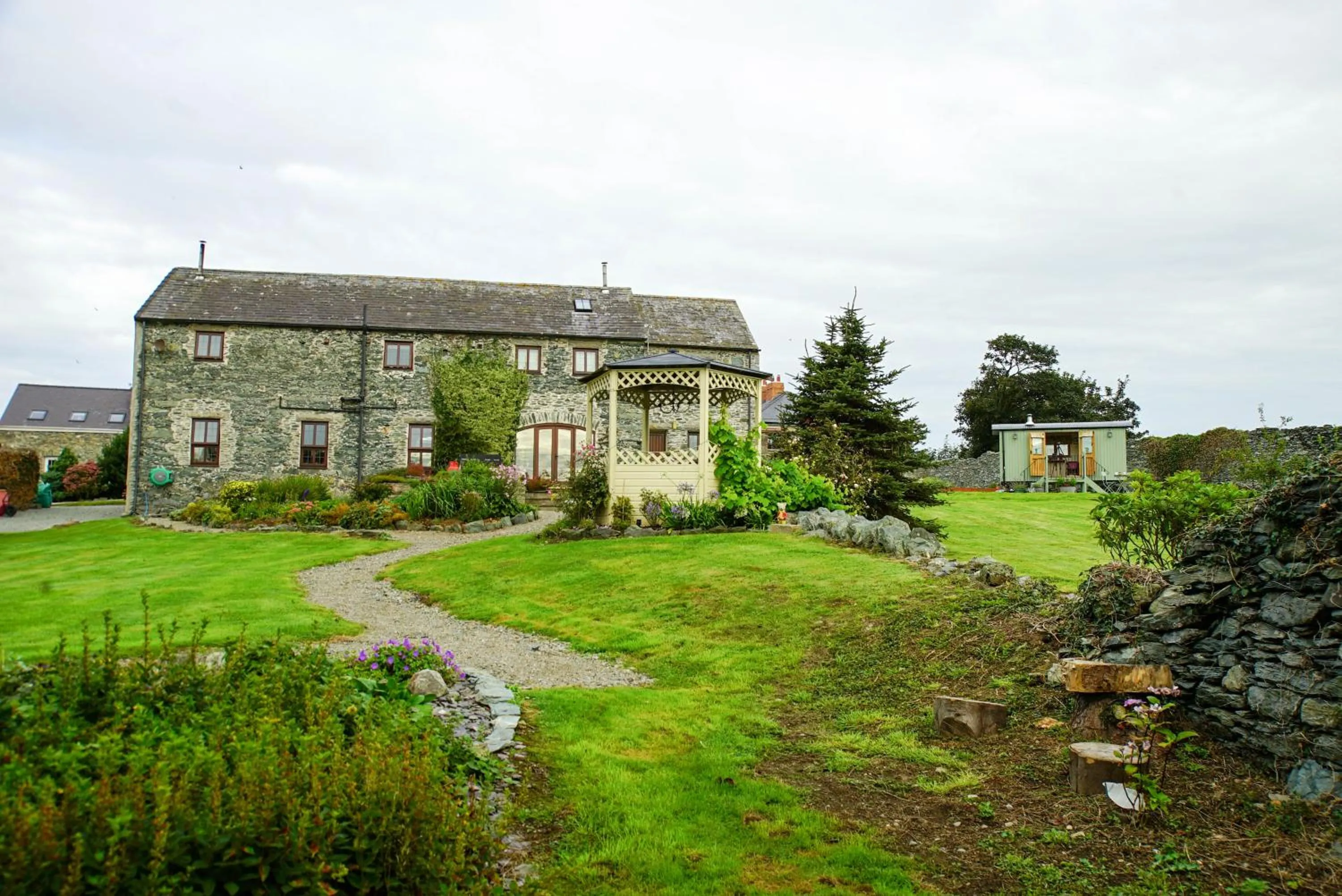 Property building in Storws Y Gorlan Shepherd's Hut