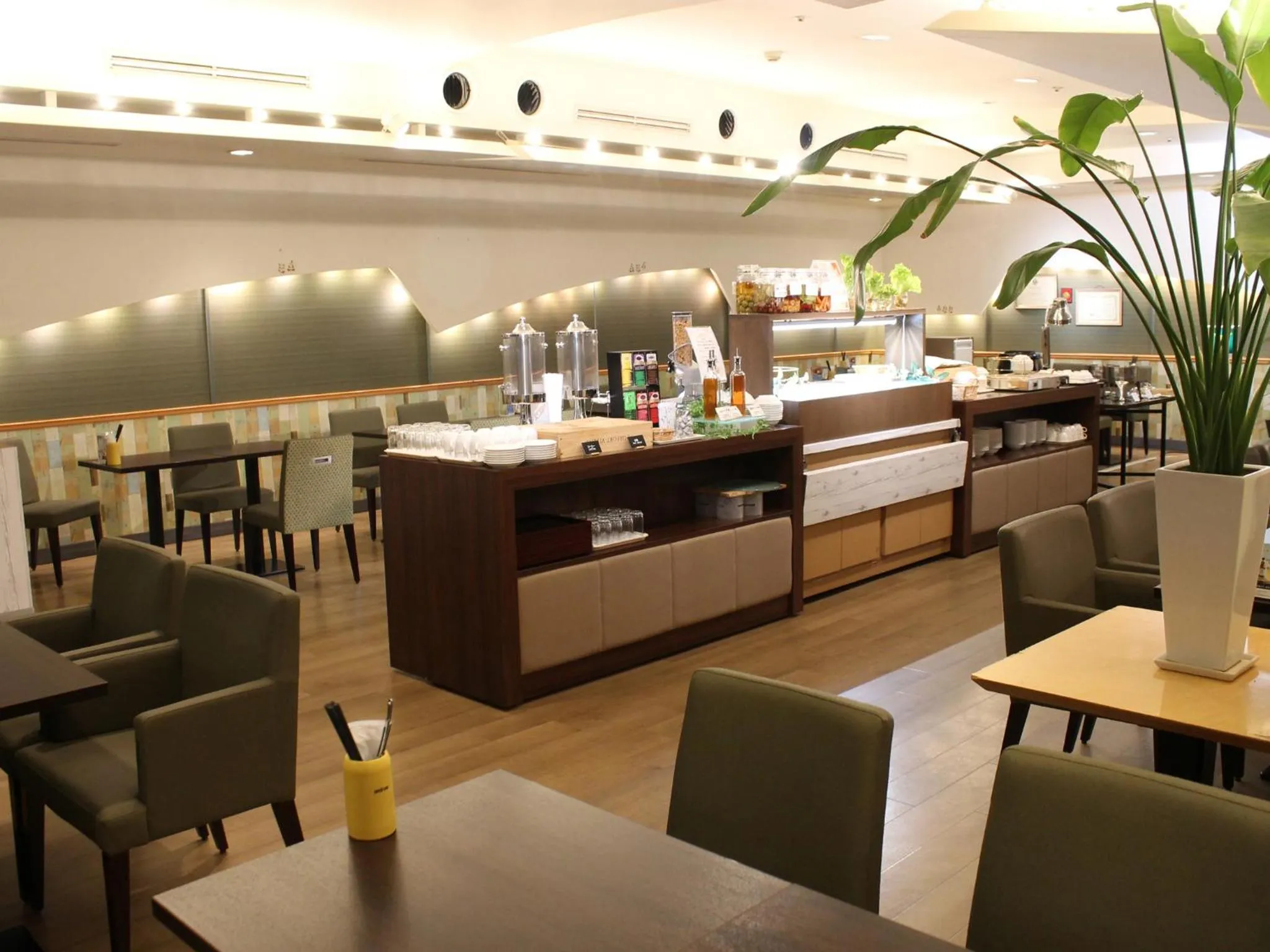 Restaurant/places to eat in Nagoya Creston Hotel