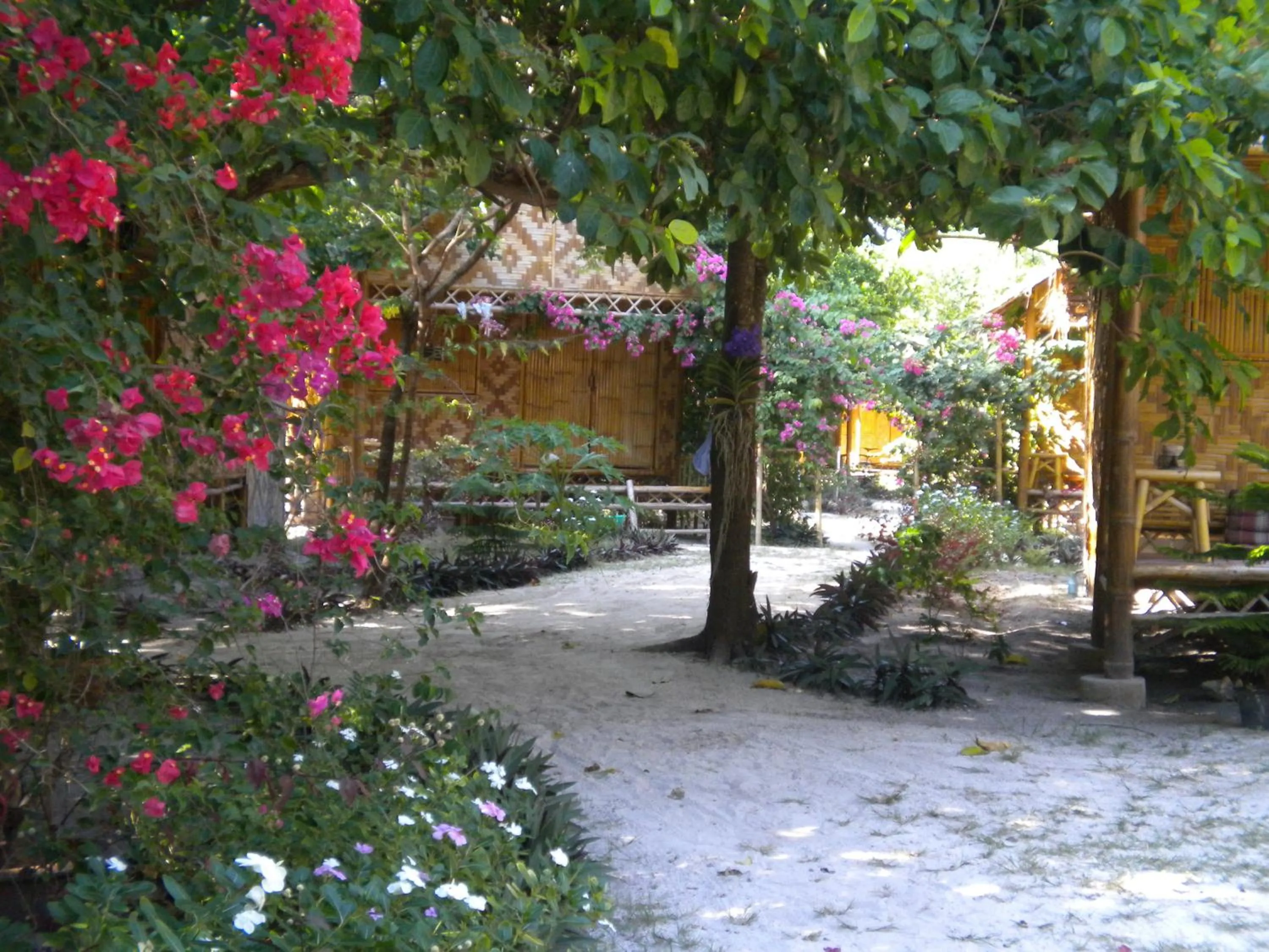 Facade/entrance in Green View Beach Resort
