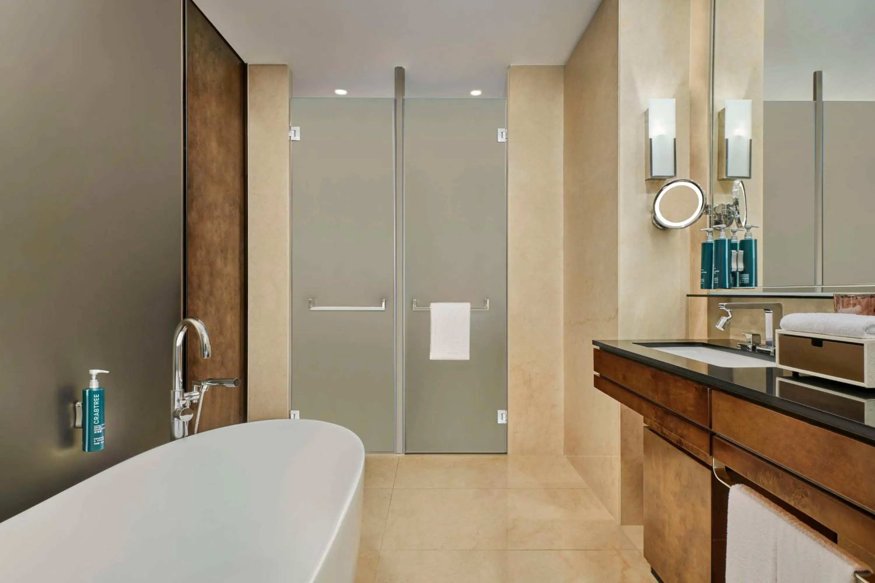 Bathroom in Hilton Guangzhou Tianhe